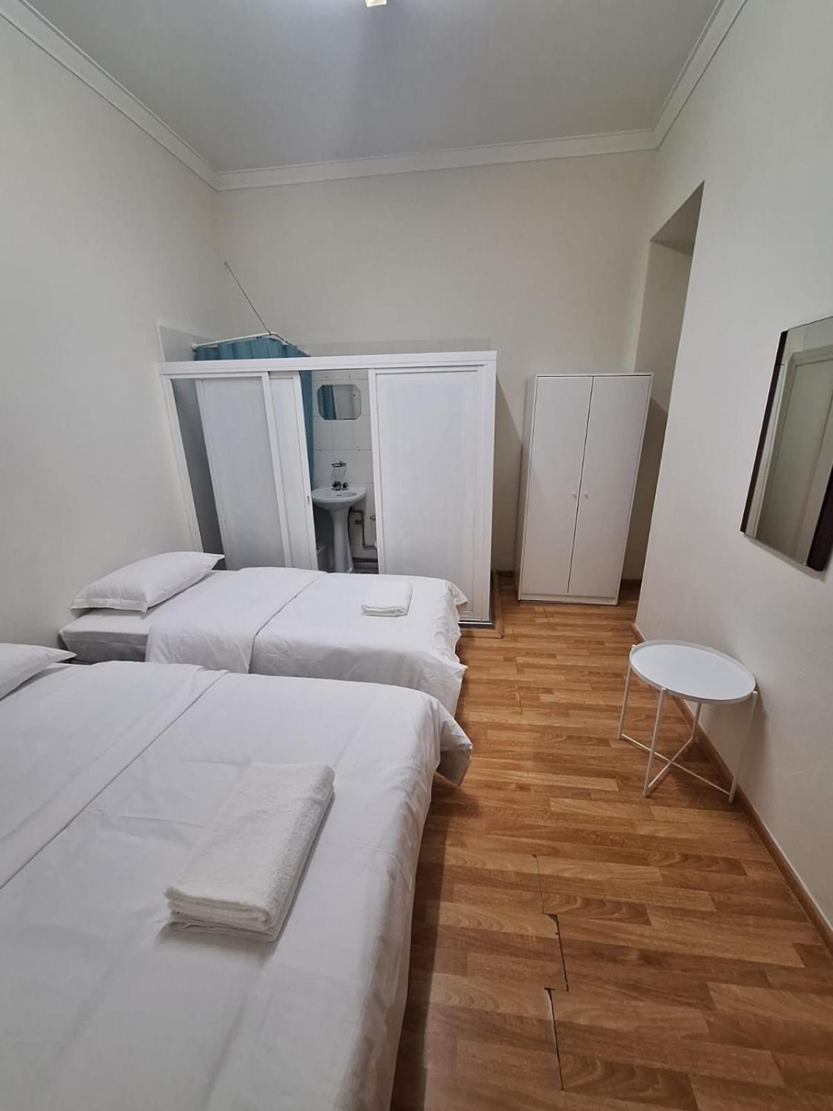 Hostal Residencial Ideal *