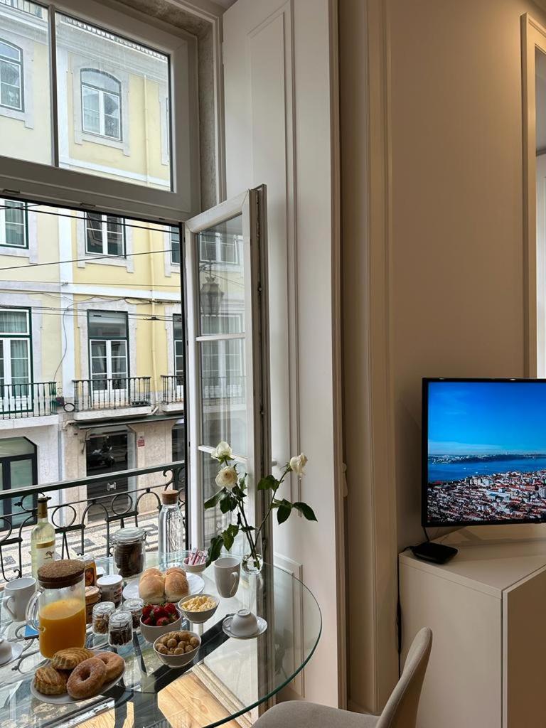 Quarto Grande Com Varanda, Wc Partilhado Lisboa