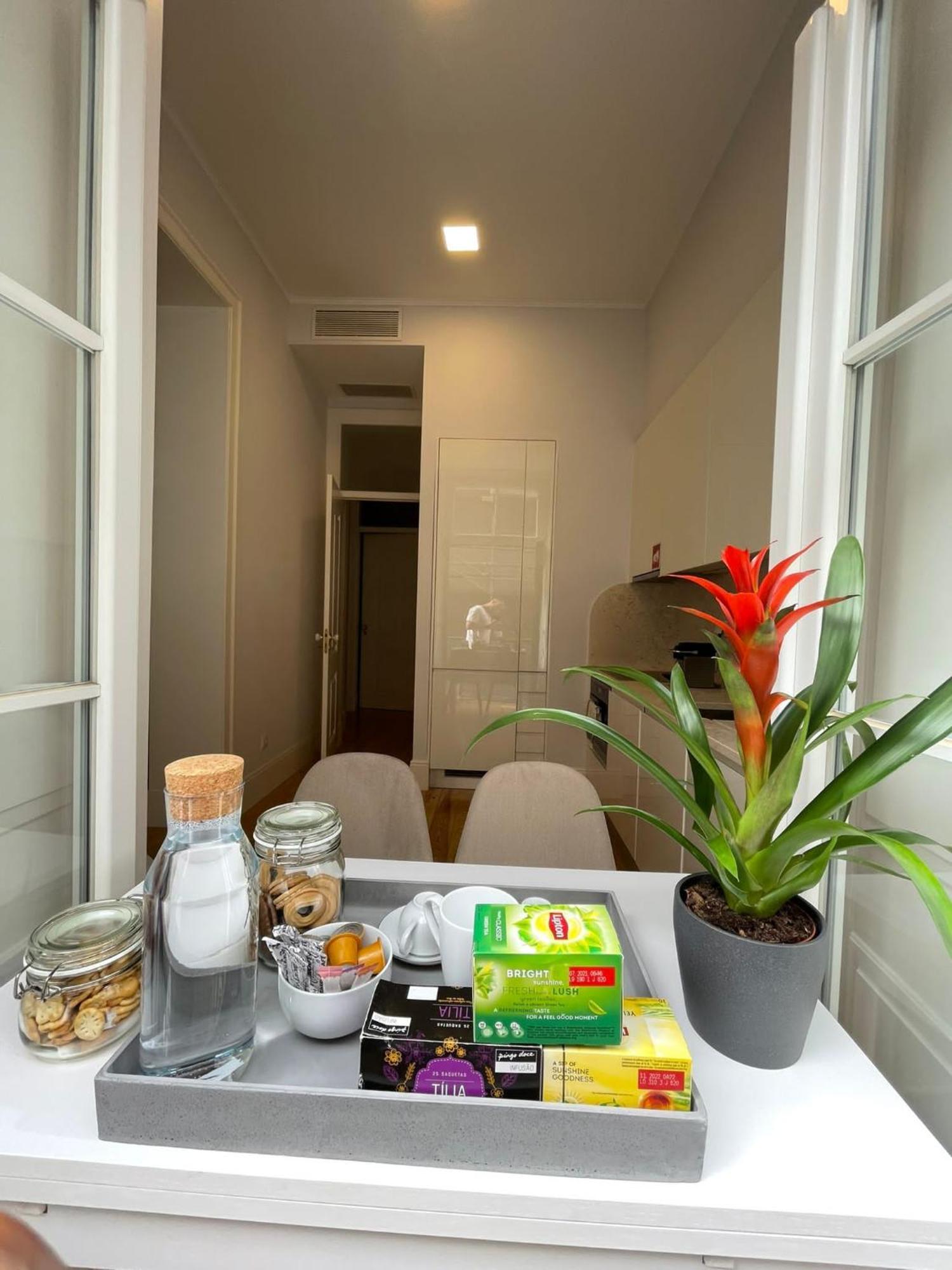 Quarto em Acomodações Particulares Quarto Grande Com Varanda, Wc Partilhado
