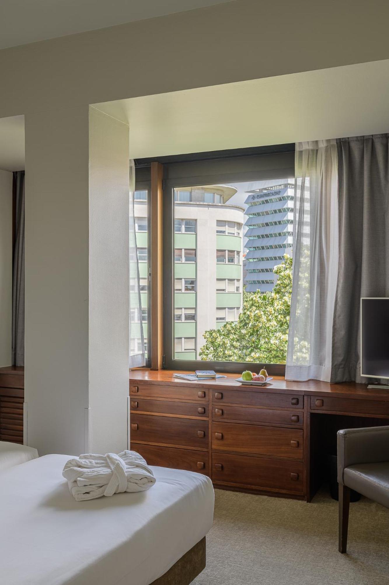 Hotel Dom Carlos Park 3*