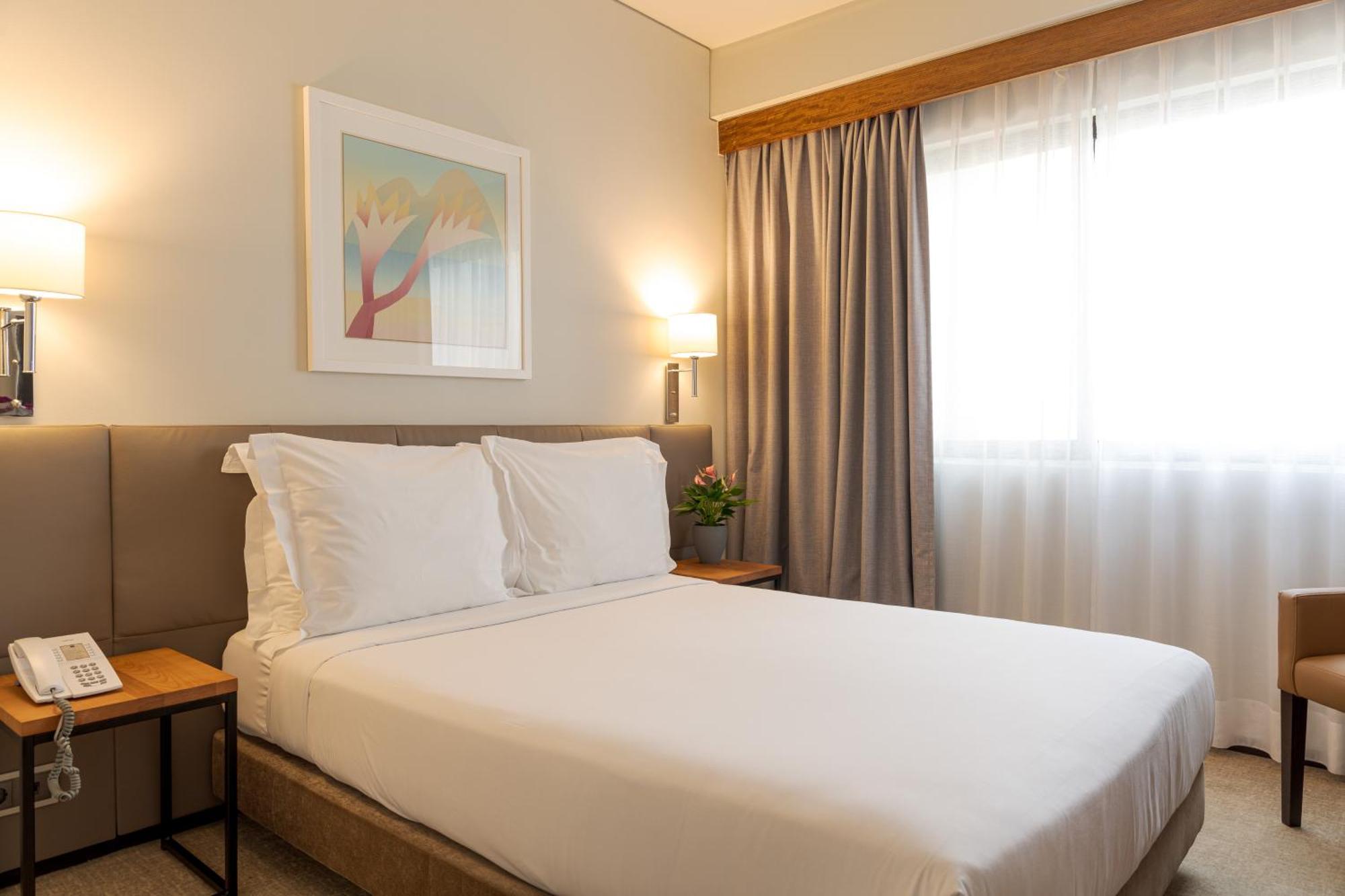 Dom Carlos Park Hotel 3*