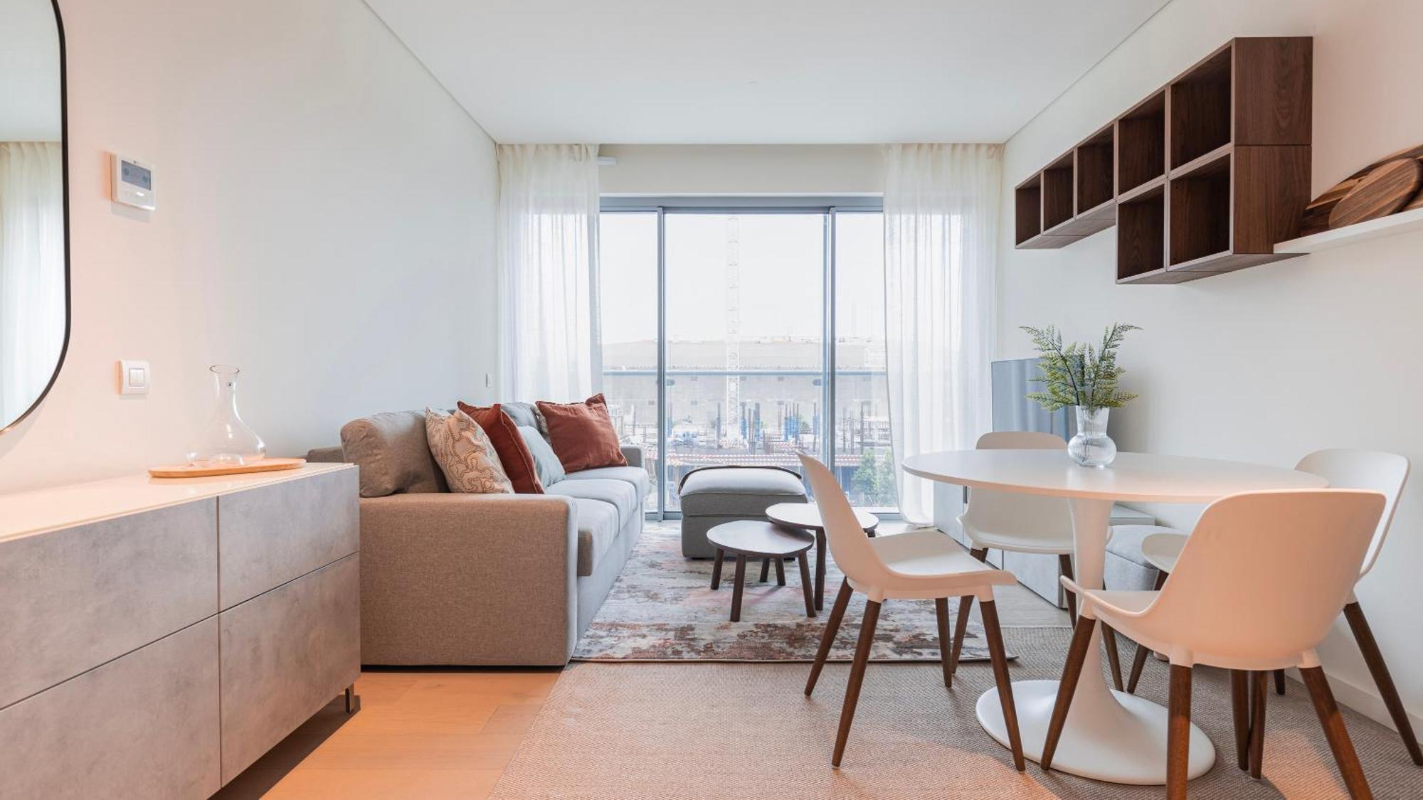 Apartamento Upscale Riverside By Lovelystay