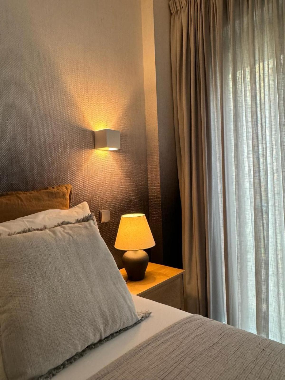 Apartment Orange 3 House - Chiado Studios Lisbon
