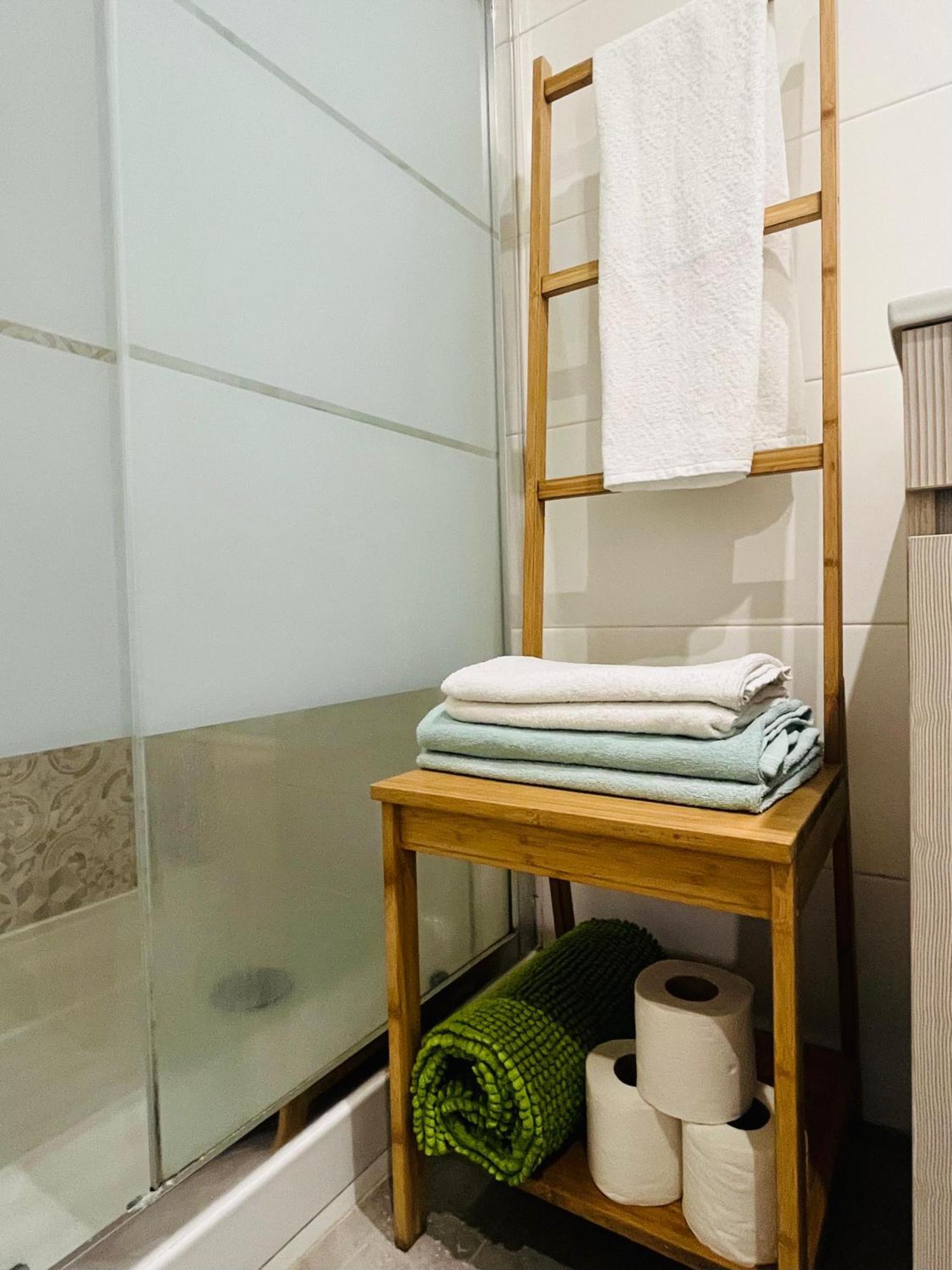 Apartamento Brandnew Designer's 2-bed 1011d