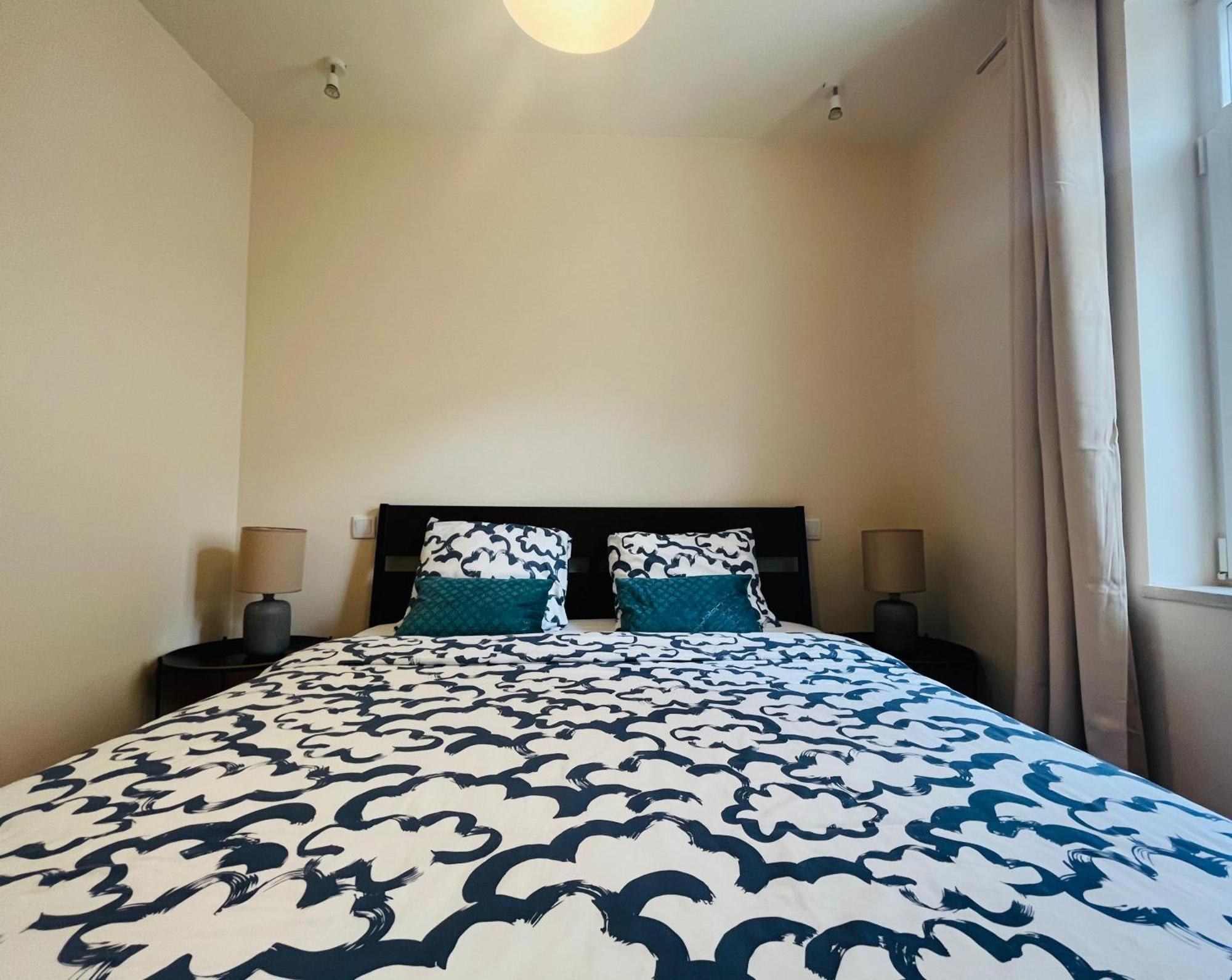 Brandnew Designer's 2-bed 1011d Apartamento