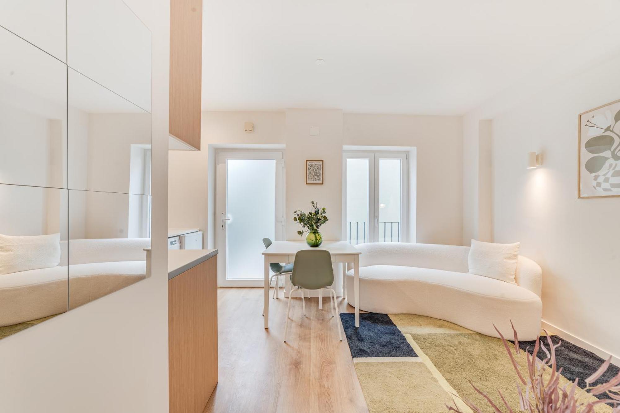 Apartamento Campolide Charm Ii *