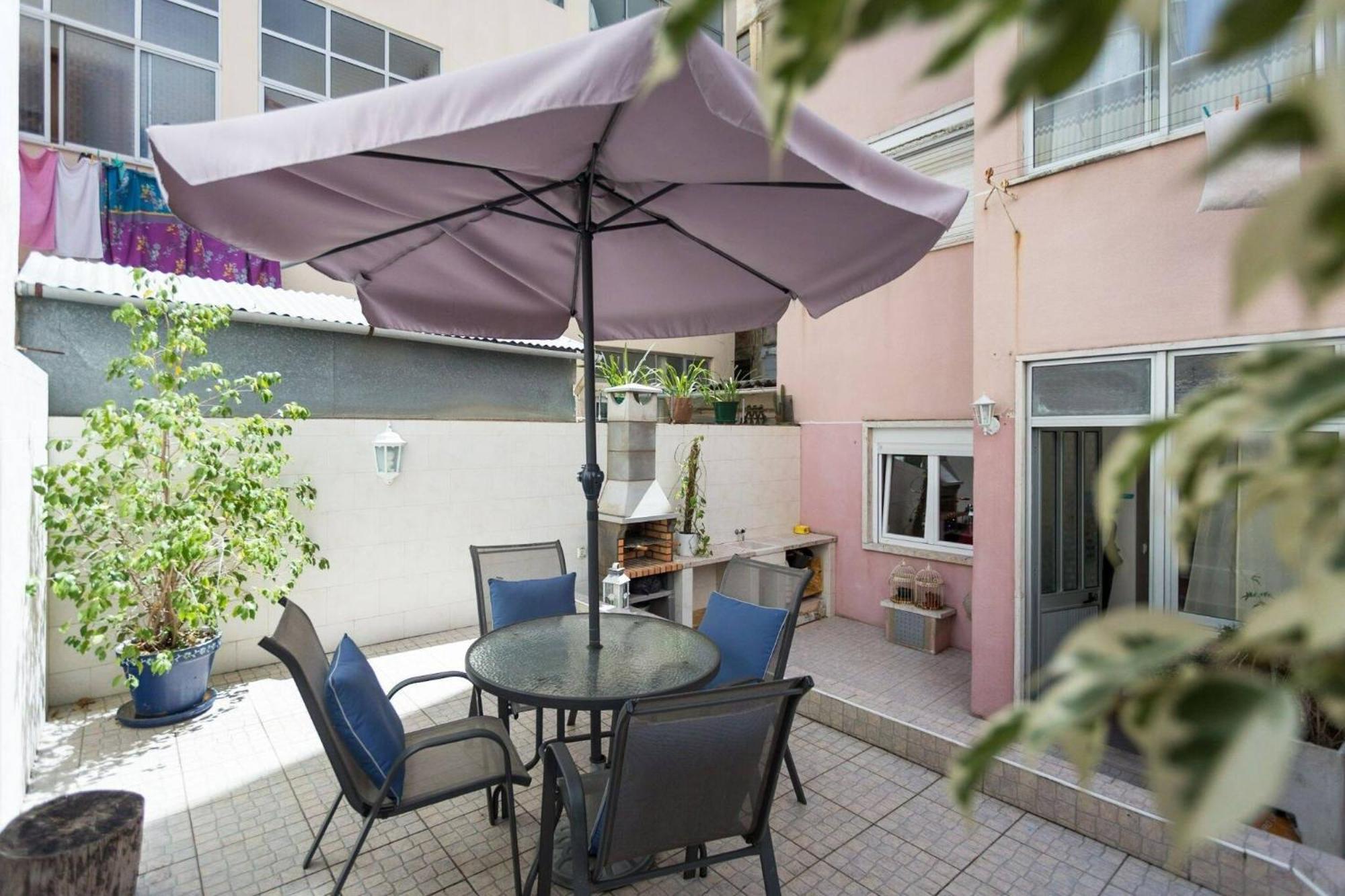 Be Local - Flat With 1 Bedroom And Terrace In Moscavide - *