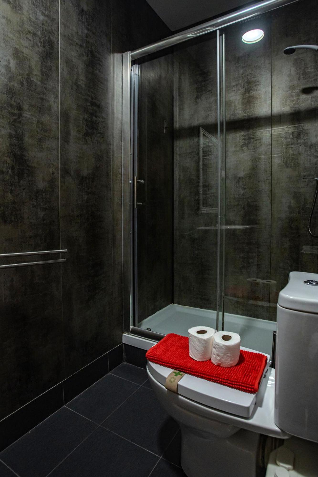 Large Family Flat In Campo De Ourique Inn *