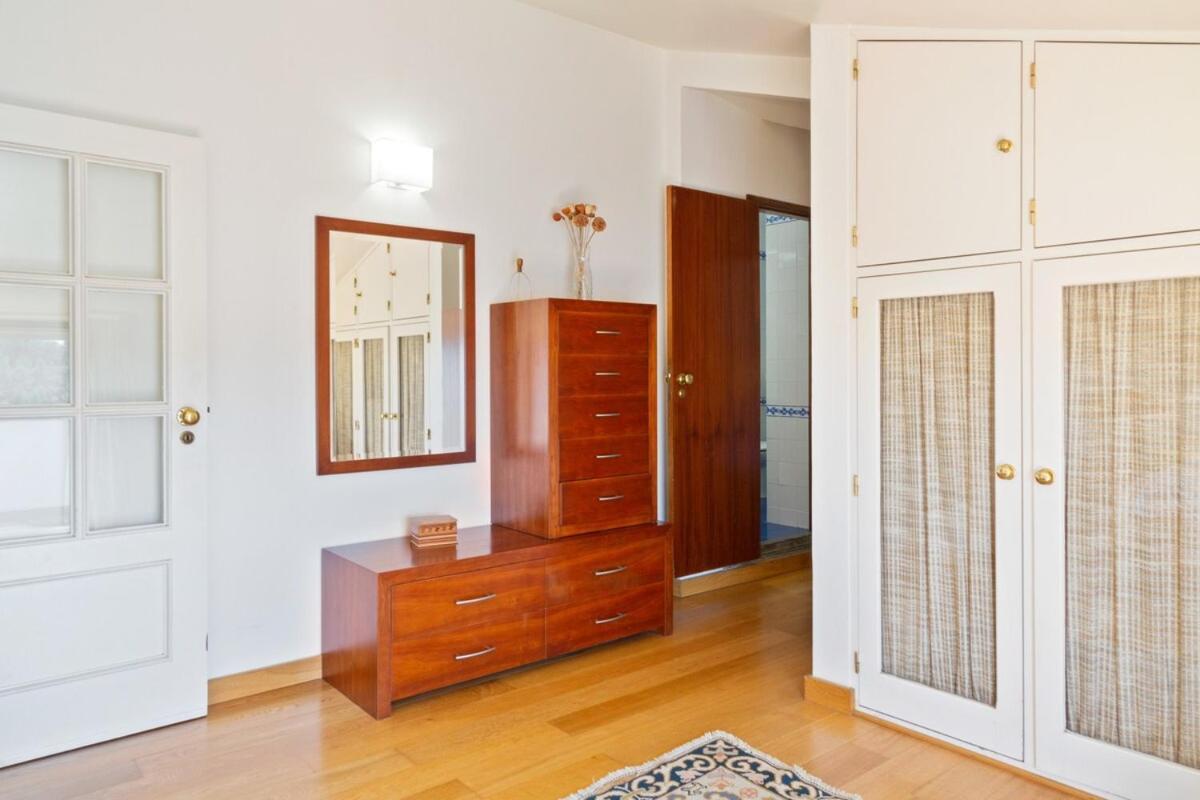 Lovely 2 Bedroom With Terrace In Cascais Apartamento Lisboa