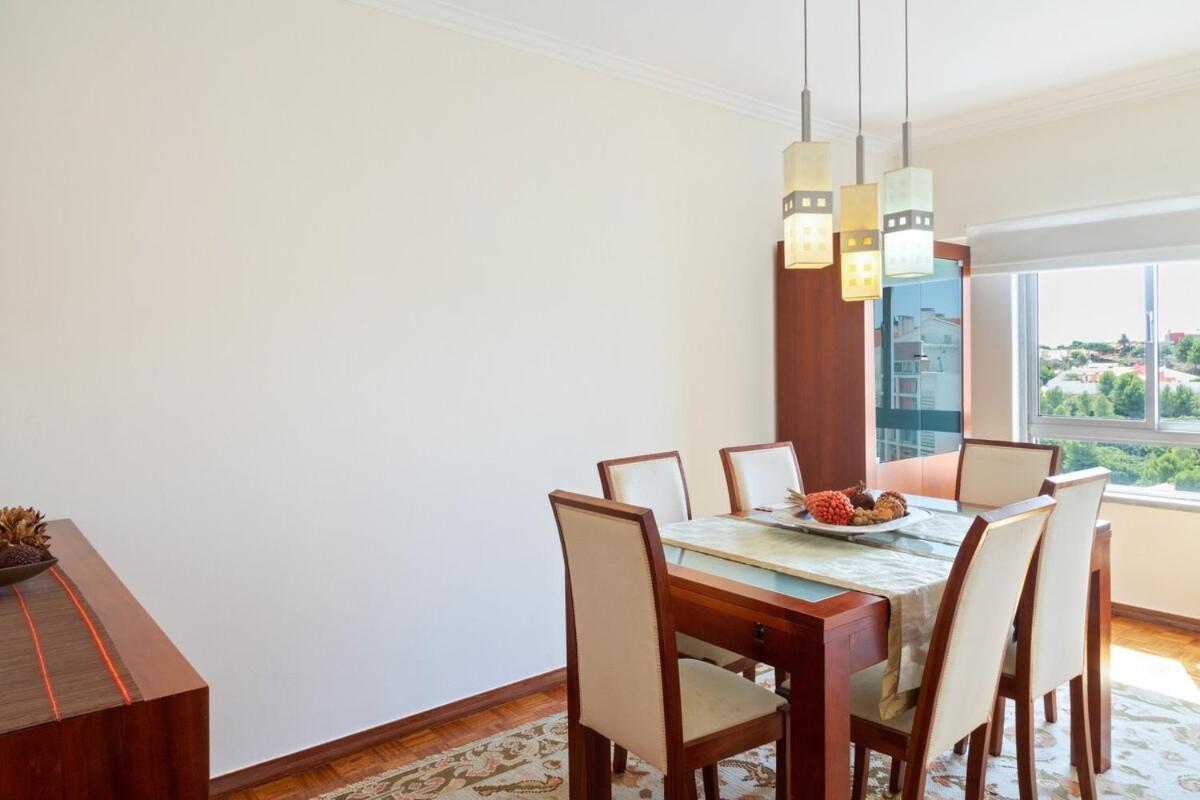 Apartamento Lovely 2 Bedroom With Terrace In Cascais *