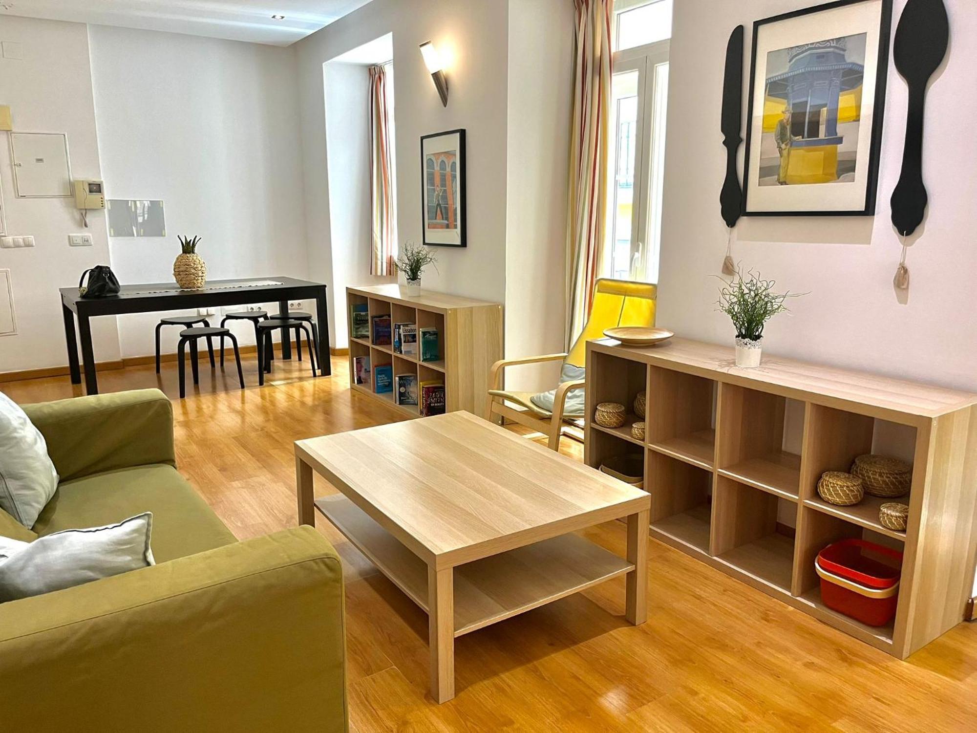 Apartment 2 Bedroom - Bairro Alto *