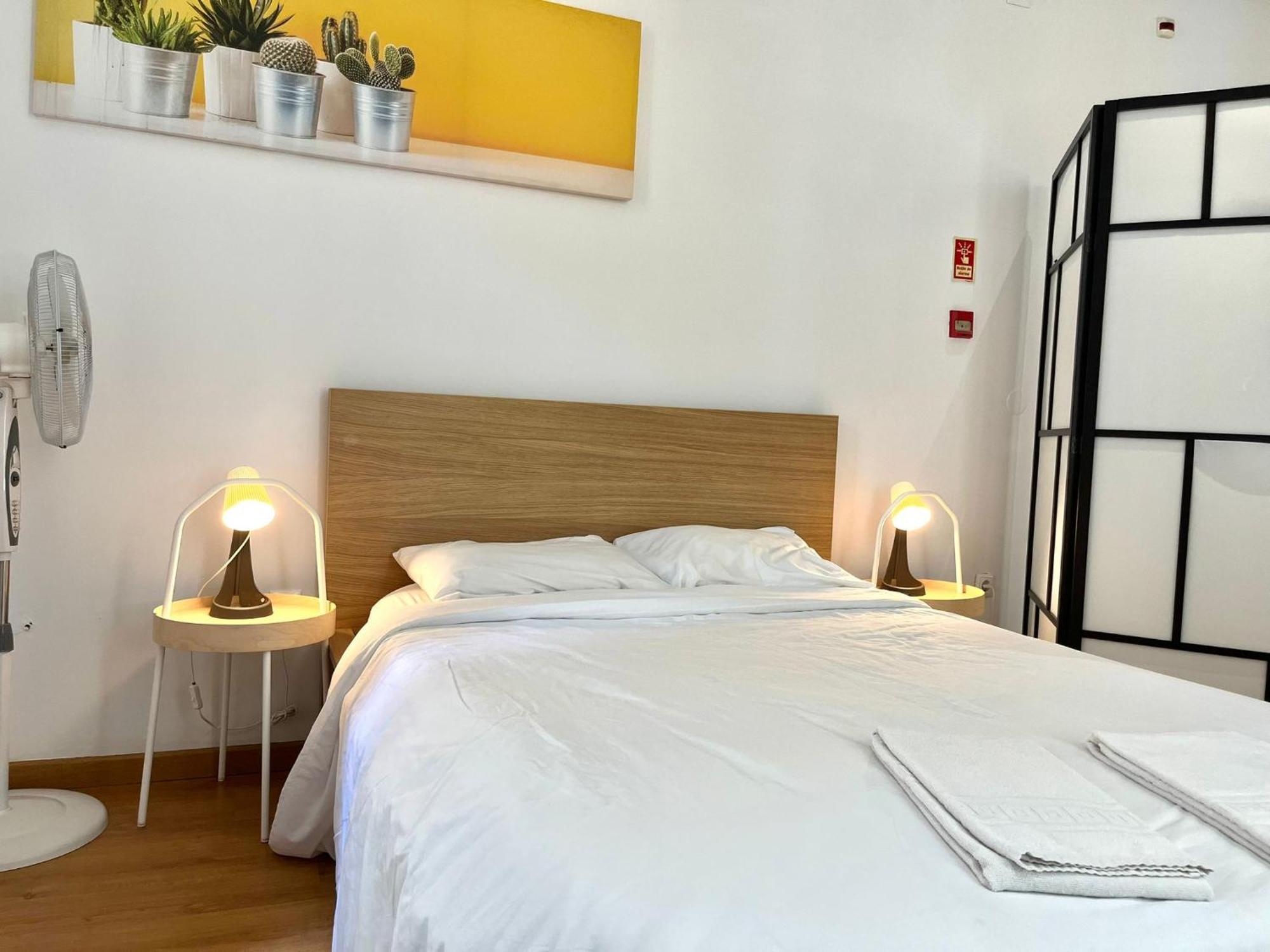 2 Bedroom - Bairro Alto Apartment *