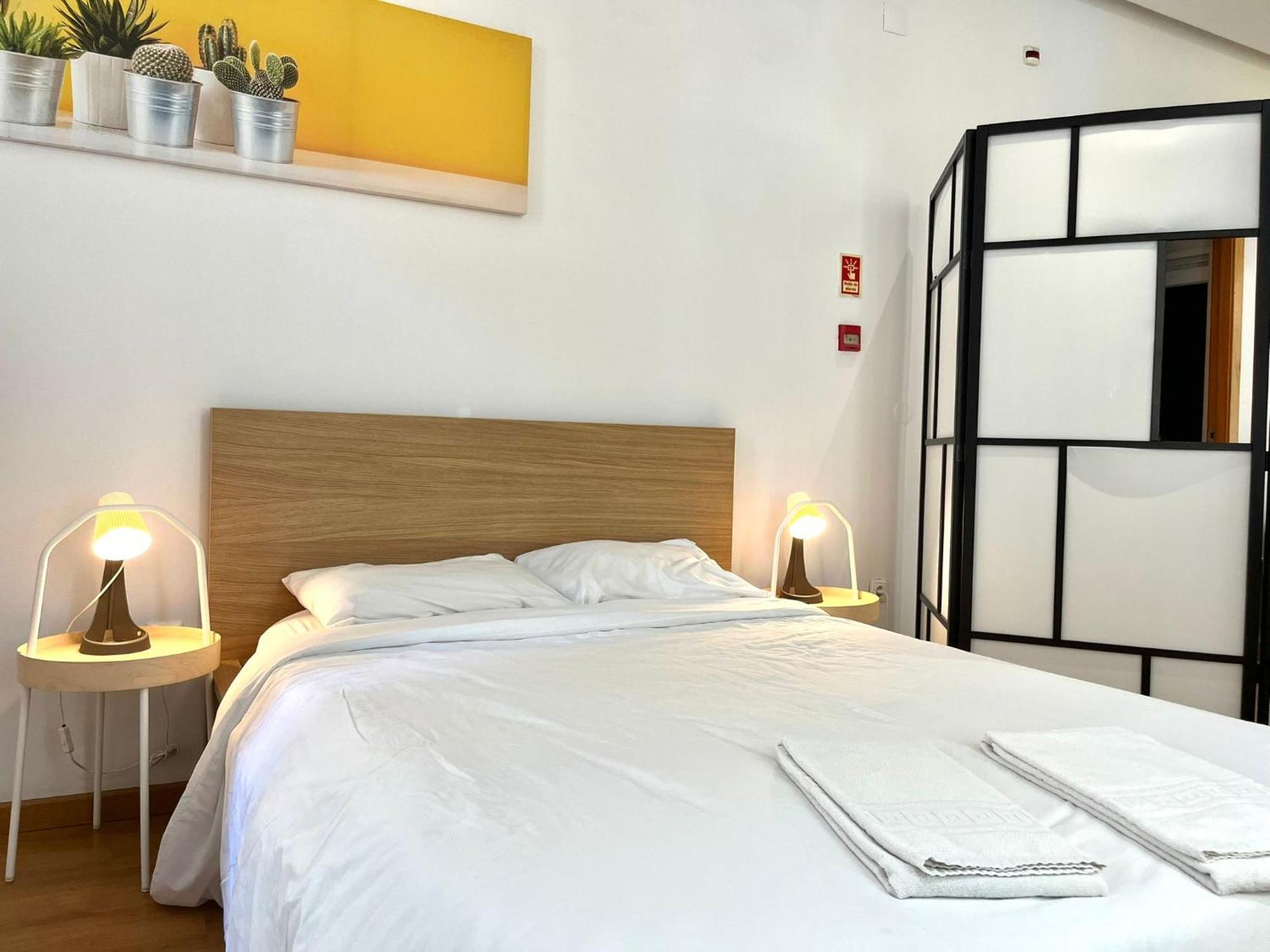 2 Bedroom - Bairro Alto Apartment Lisbon