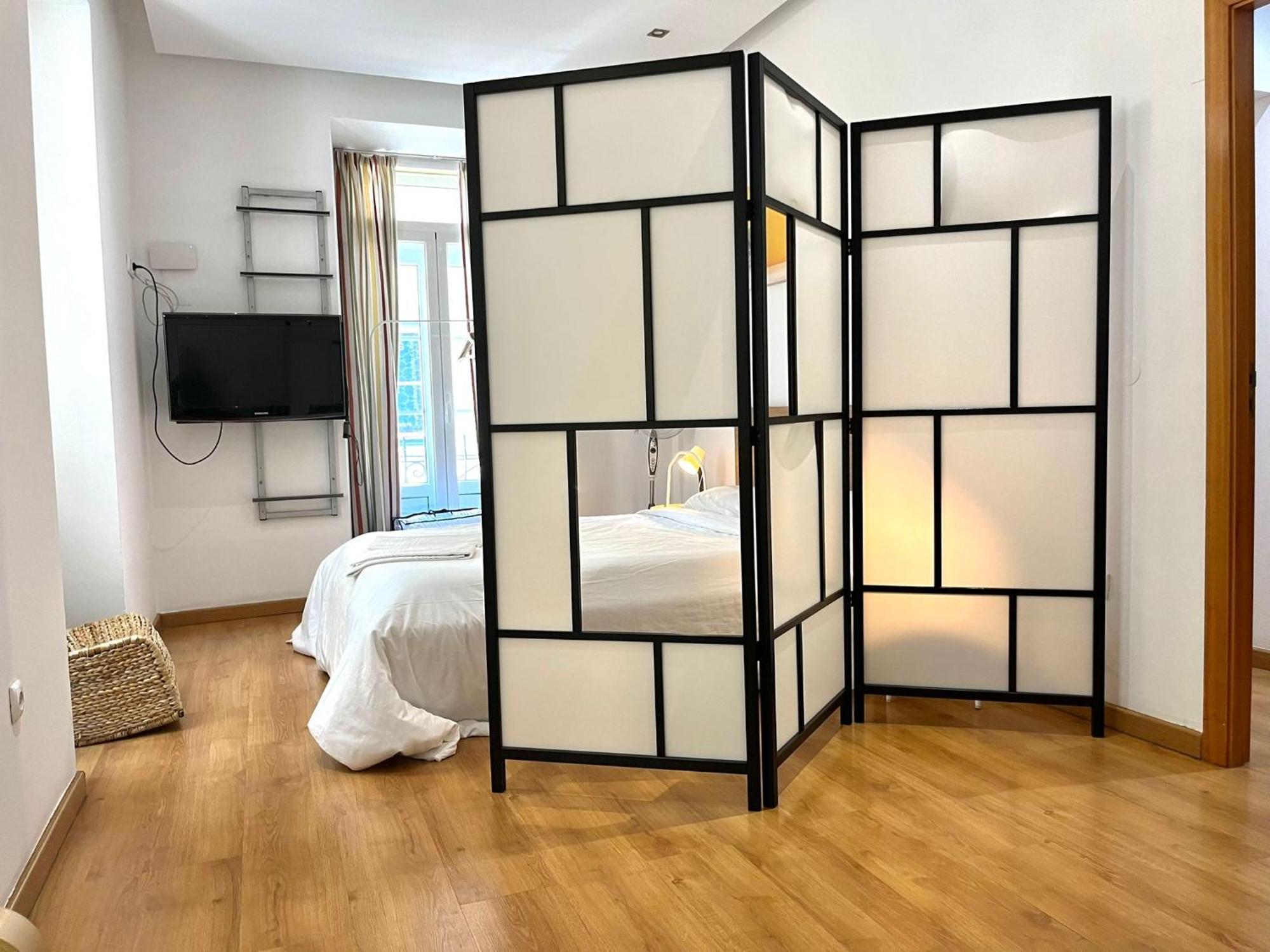 Apartment 2 Bedroom - Bairro Alto Lisbon