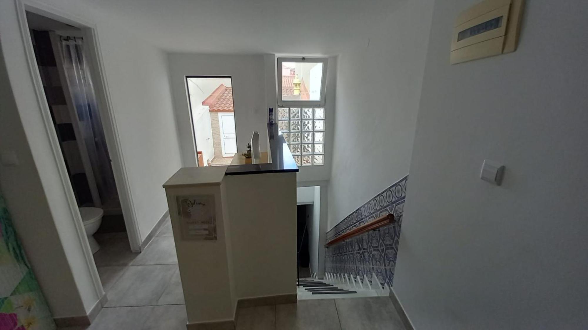 Alvito - Comfortable With Private Bathroom Lisbon