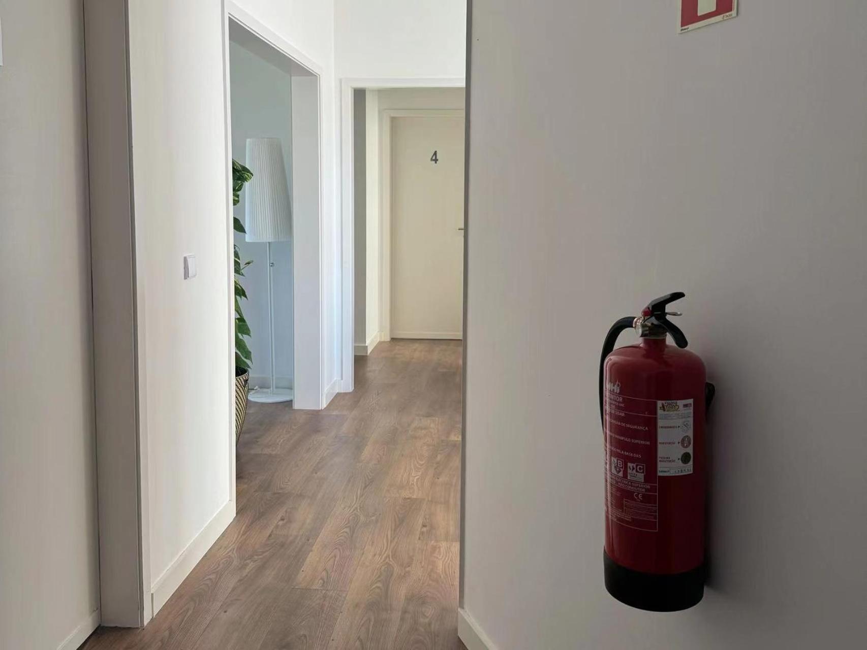 Habitación en casa particular Comfy Near Metro & Airport Lisboa