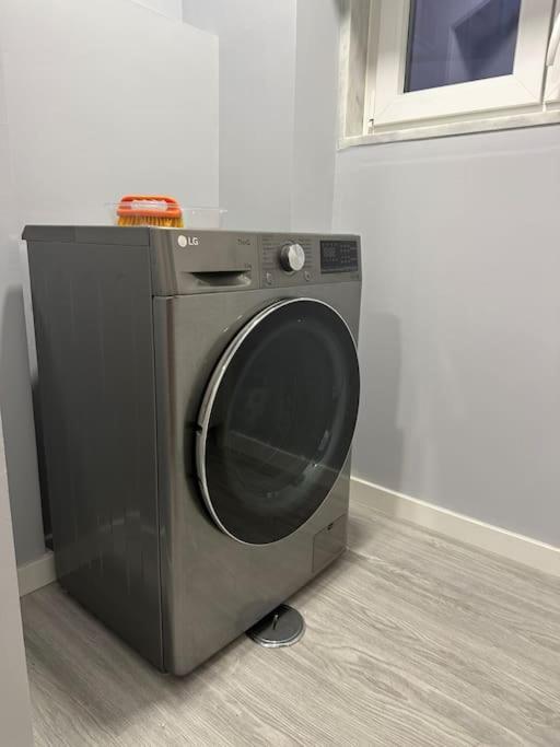 Duplex Com Jacuzzi Em Olival Basto Apartamento