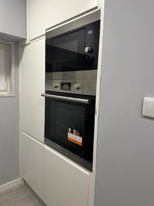 Duplex Com Jacuzzi Em Olival Basto Apartamento
