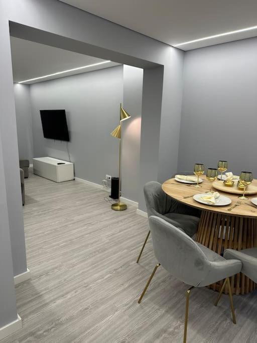 Duplex Com Jacuzzi Em Olival Basto Apartamento Lisboa