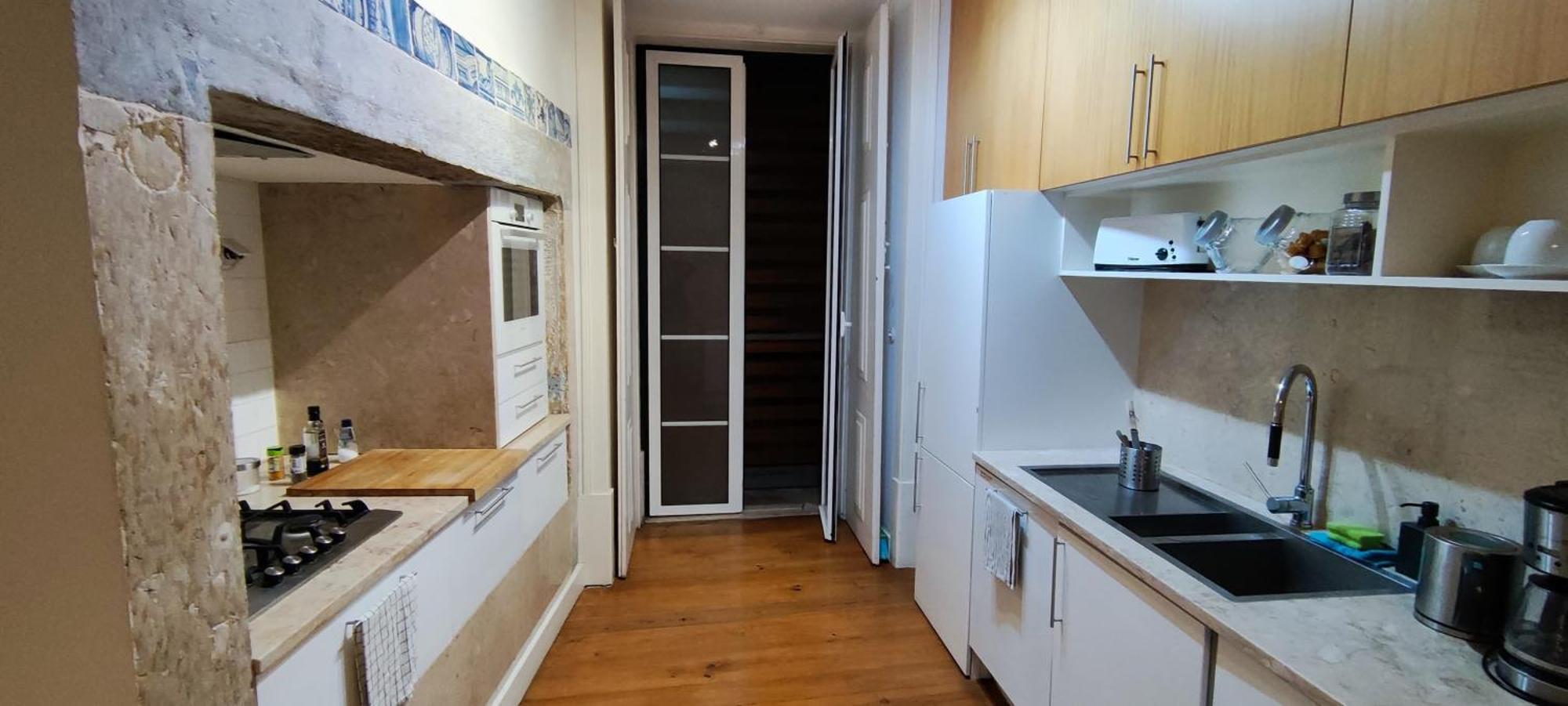No Chiado Em Apartamento *