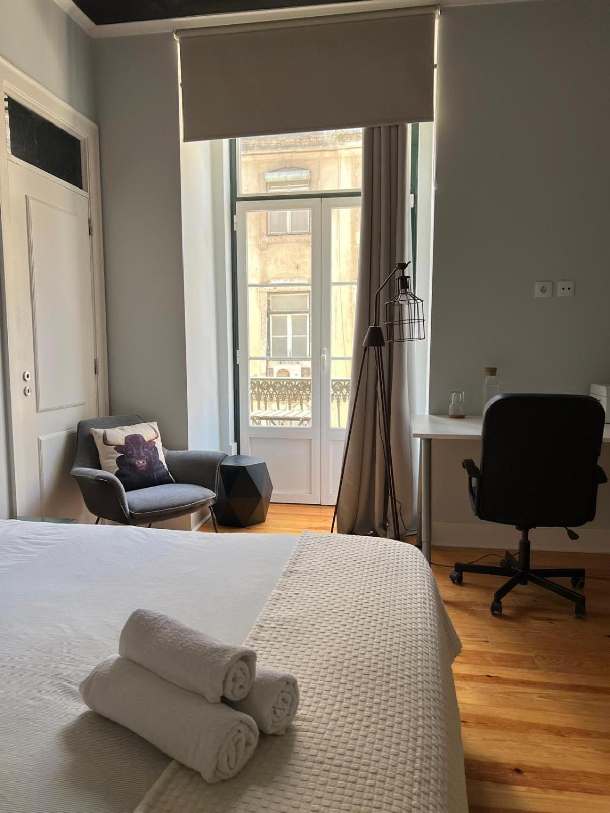No Chiado Baixa De - Em Apartamento Partilhado Habitación en casa particular Lisboa