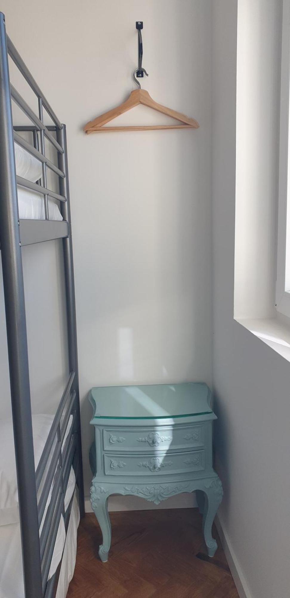 5min Walk To Subway & 10min Drive To Airport Apartamento