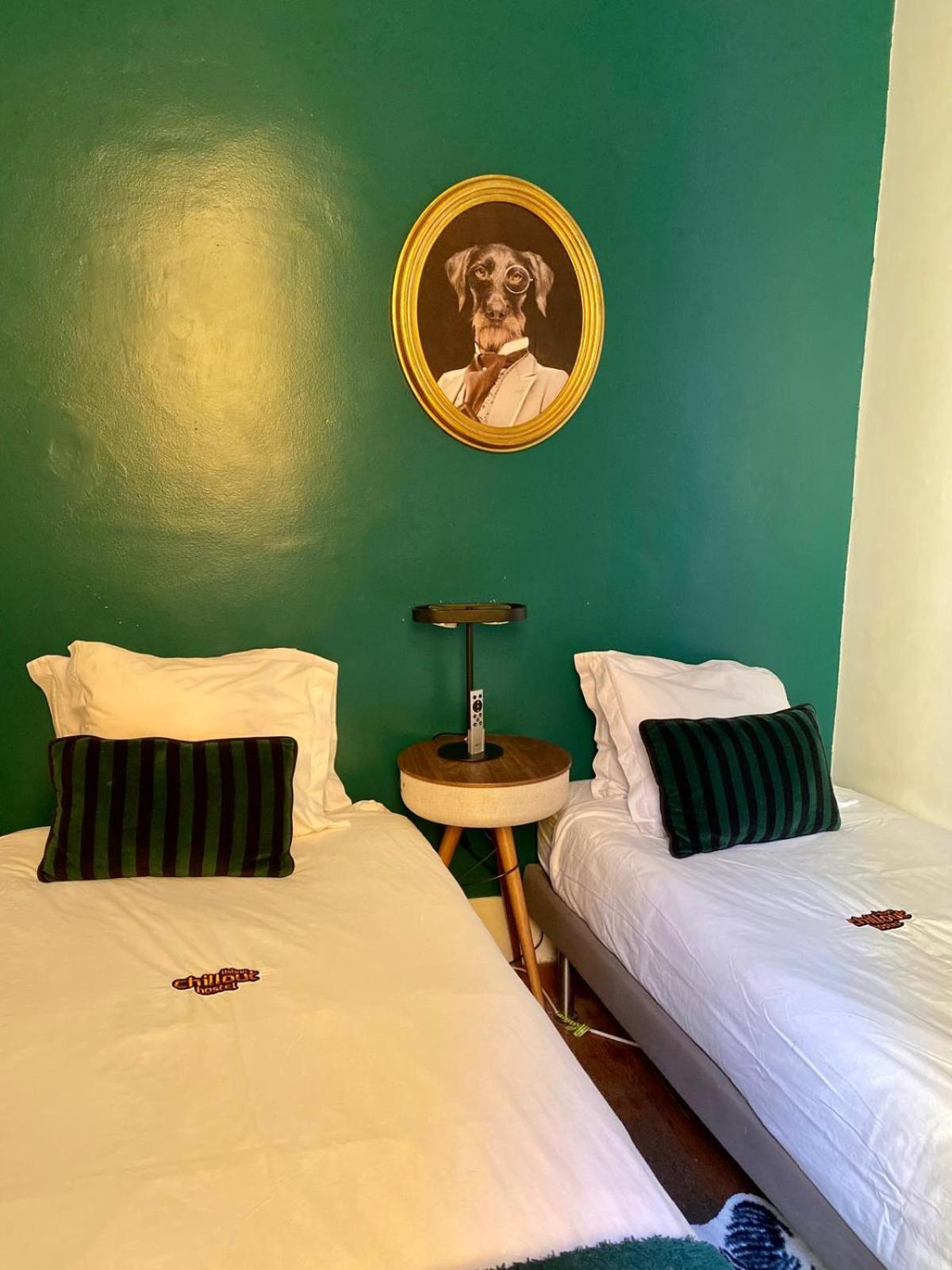 Chillout Privates Hostal