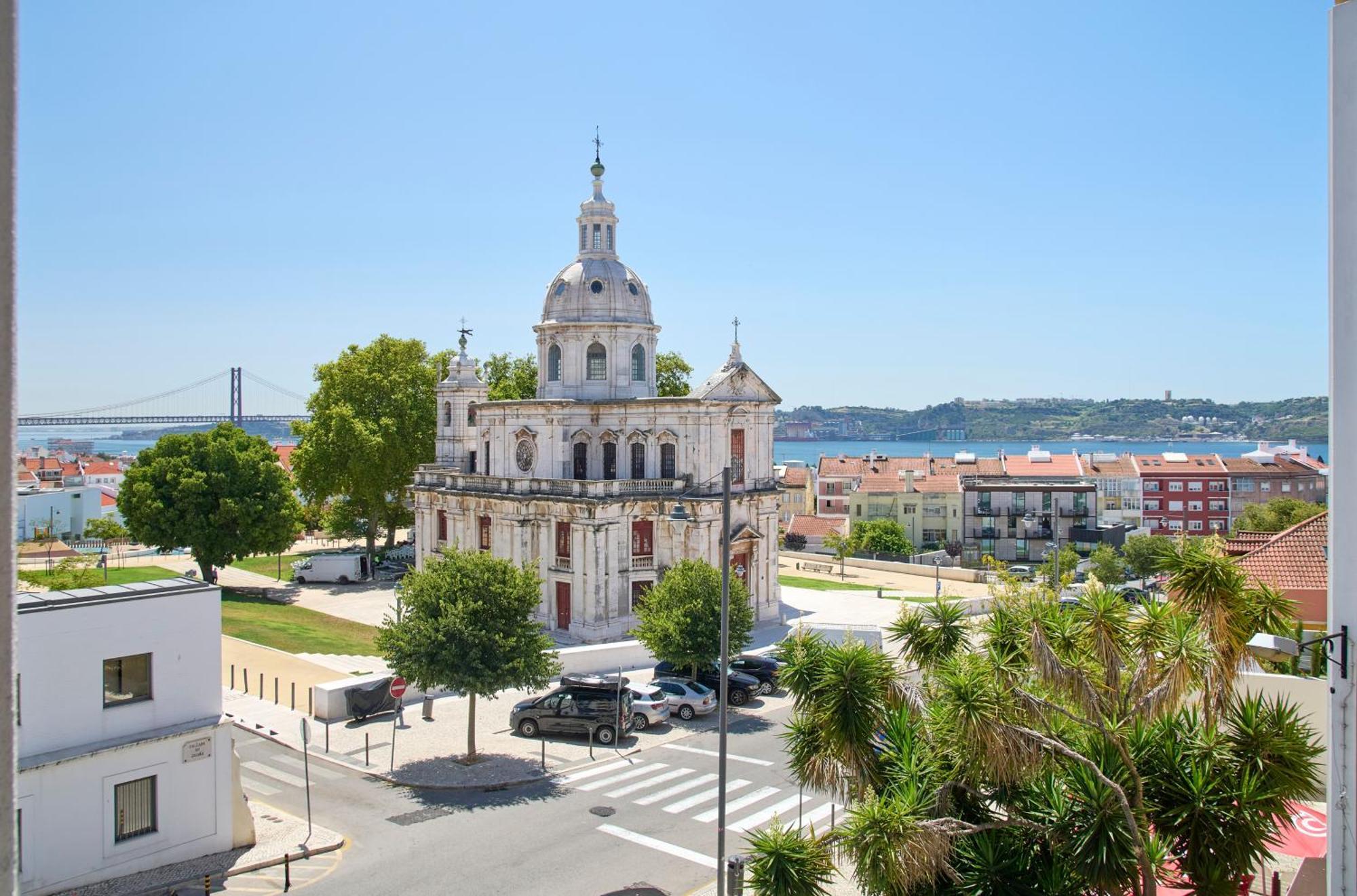 Belem River View W Amazing Balcony, By Timecooler Apartamento *