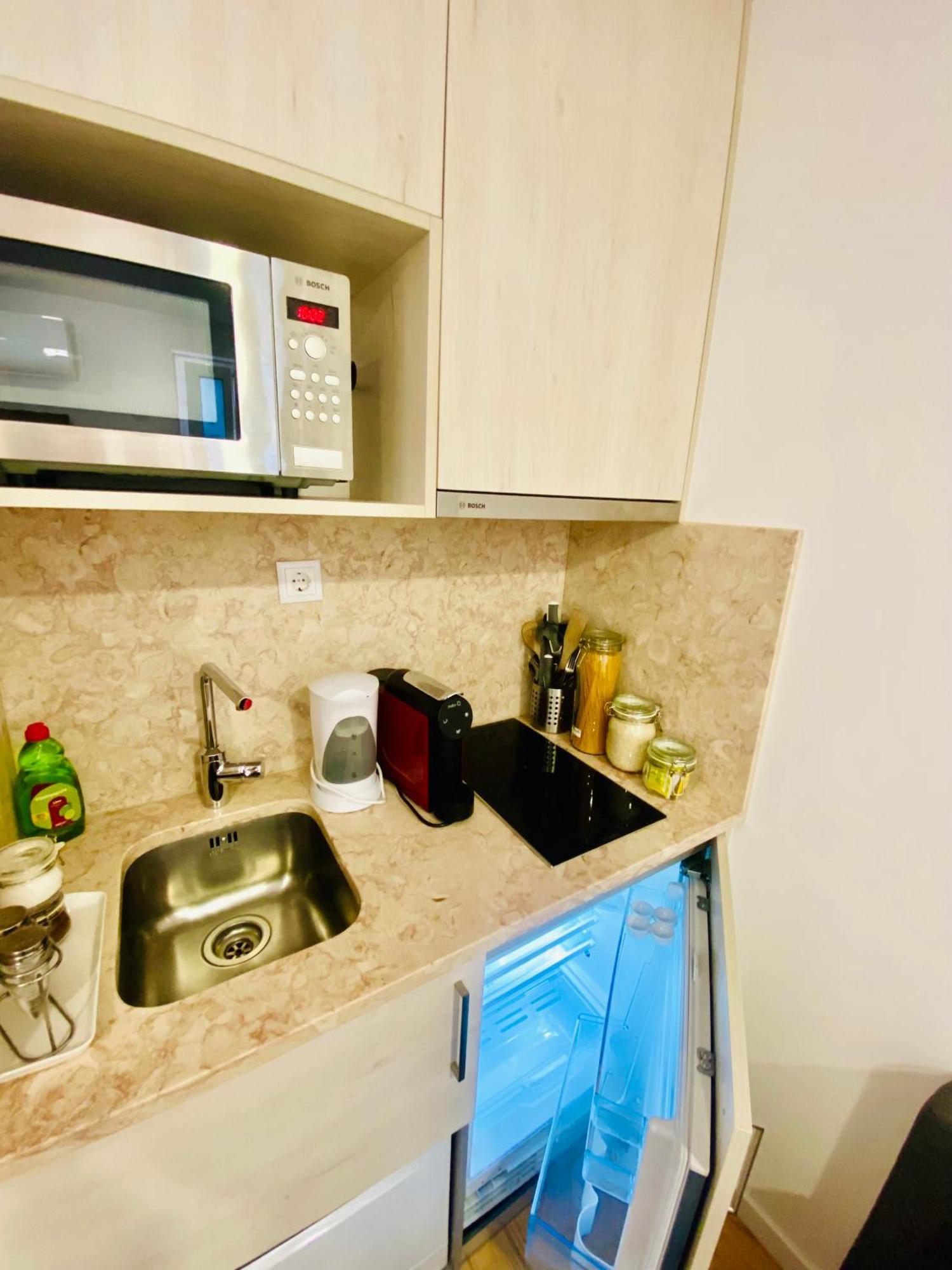 Apartamento Modern, Cozy Flats In The Heart Of *