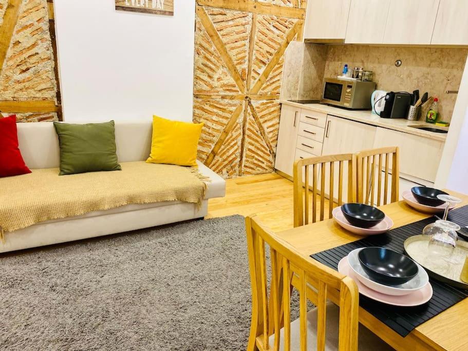 Apartamento Modern, Cozy Flats In The Heart Of