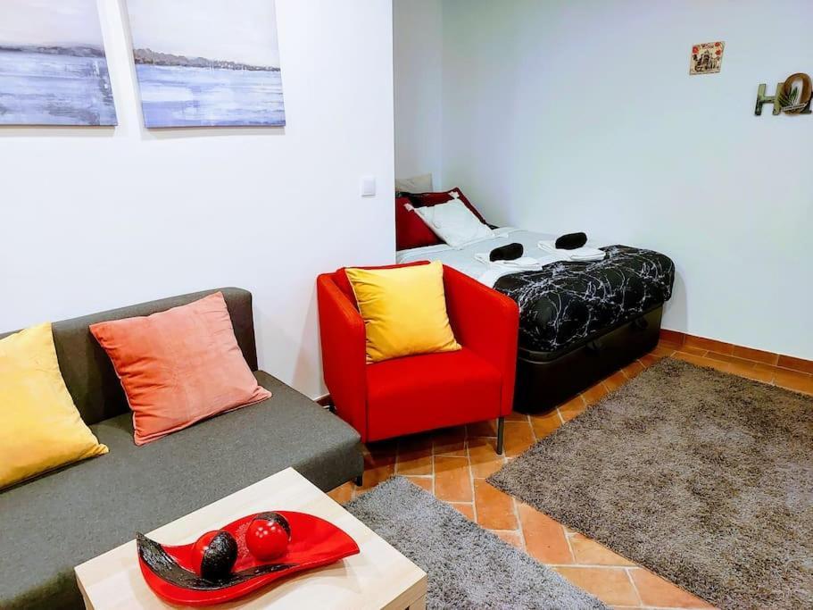 Apartamento Modern, Cozy Flats In The Heart Of