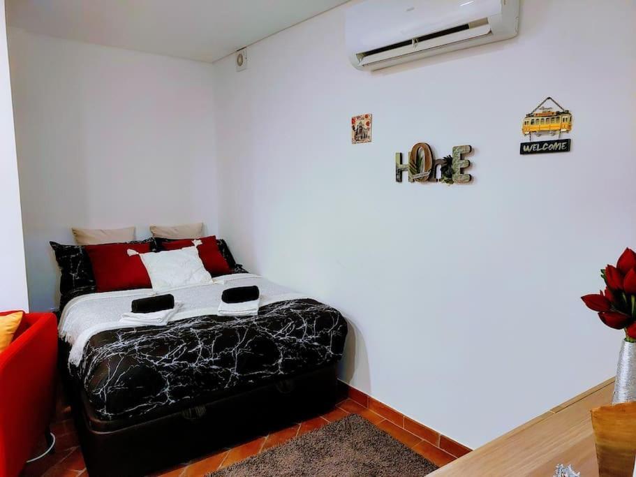 Apartamento Modern, Cozy Flats In The Heart Of *