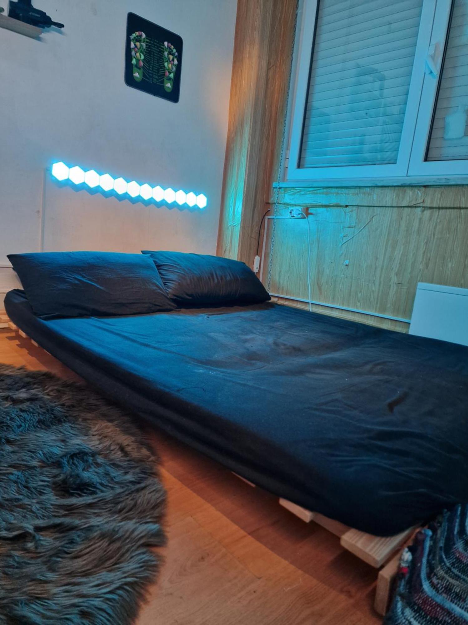 Quarto Em Apartamento Lgbt Adult Only Habitación en casa particular Lisboa