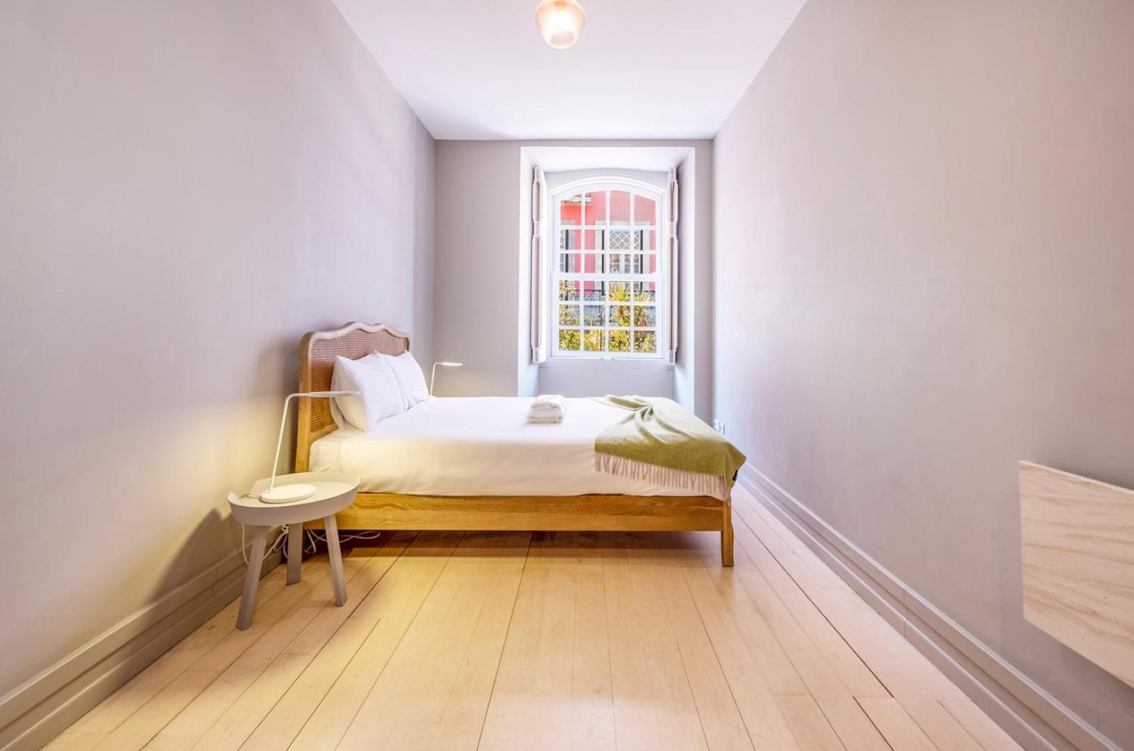 Apartamento Guestready - Newly Renovated Chiado Haven *