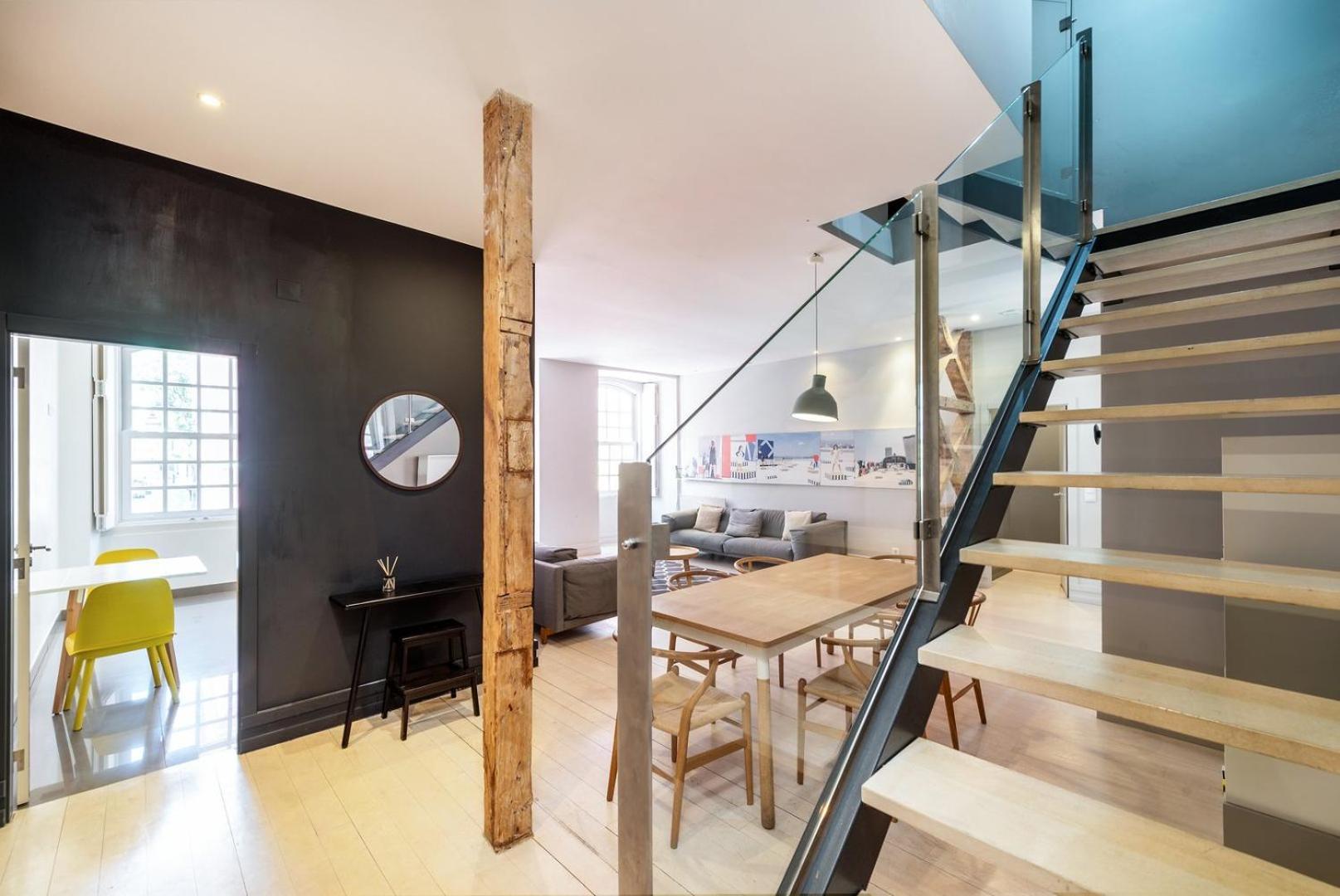 Apartamento Guestready - Newly Renovated Chiado Haven *