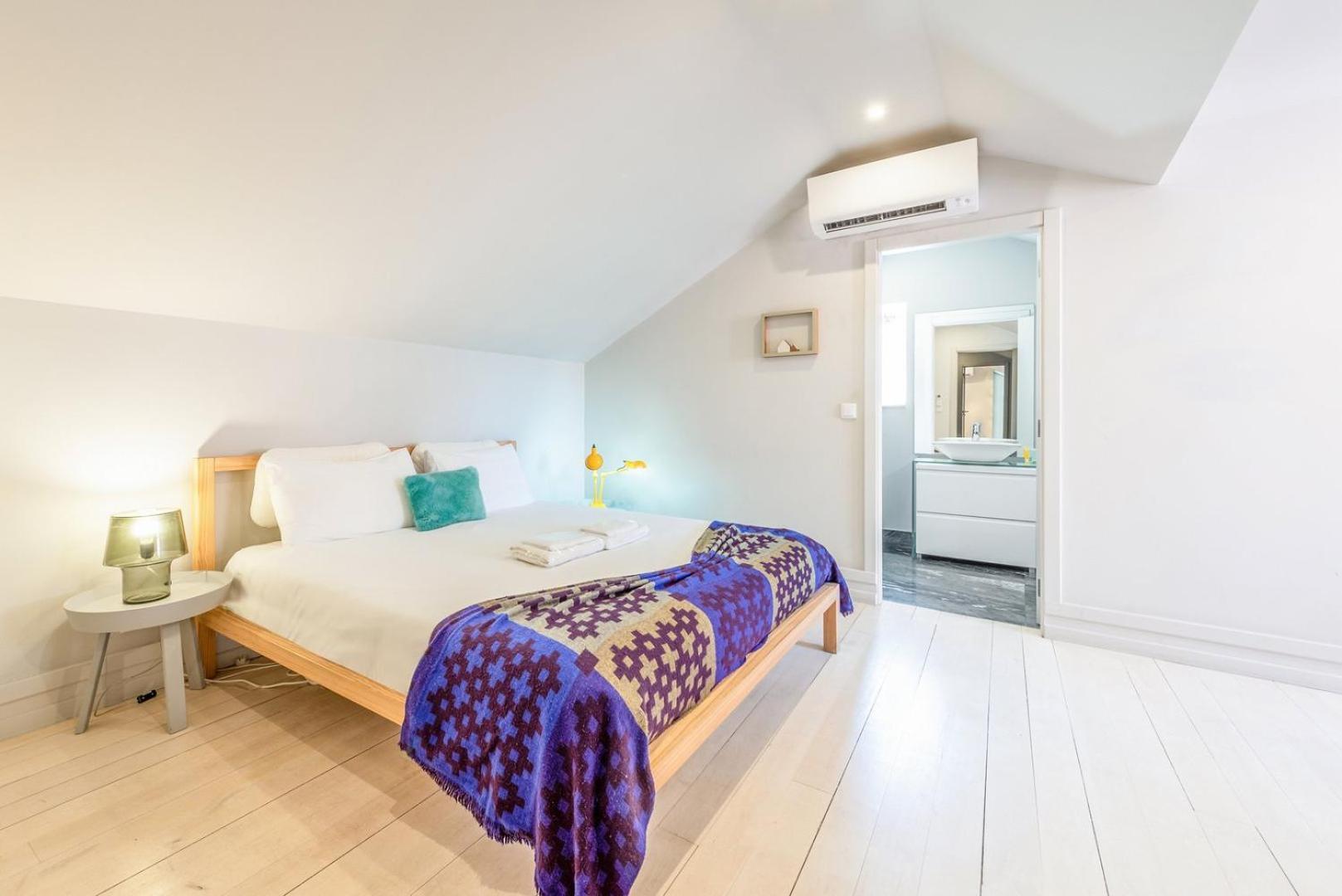 Apartamento Guestready - Newly Renovated Chiado Haven *