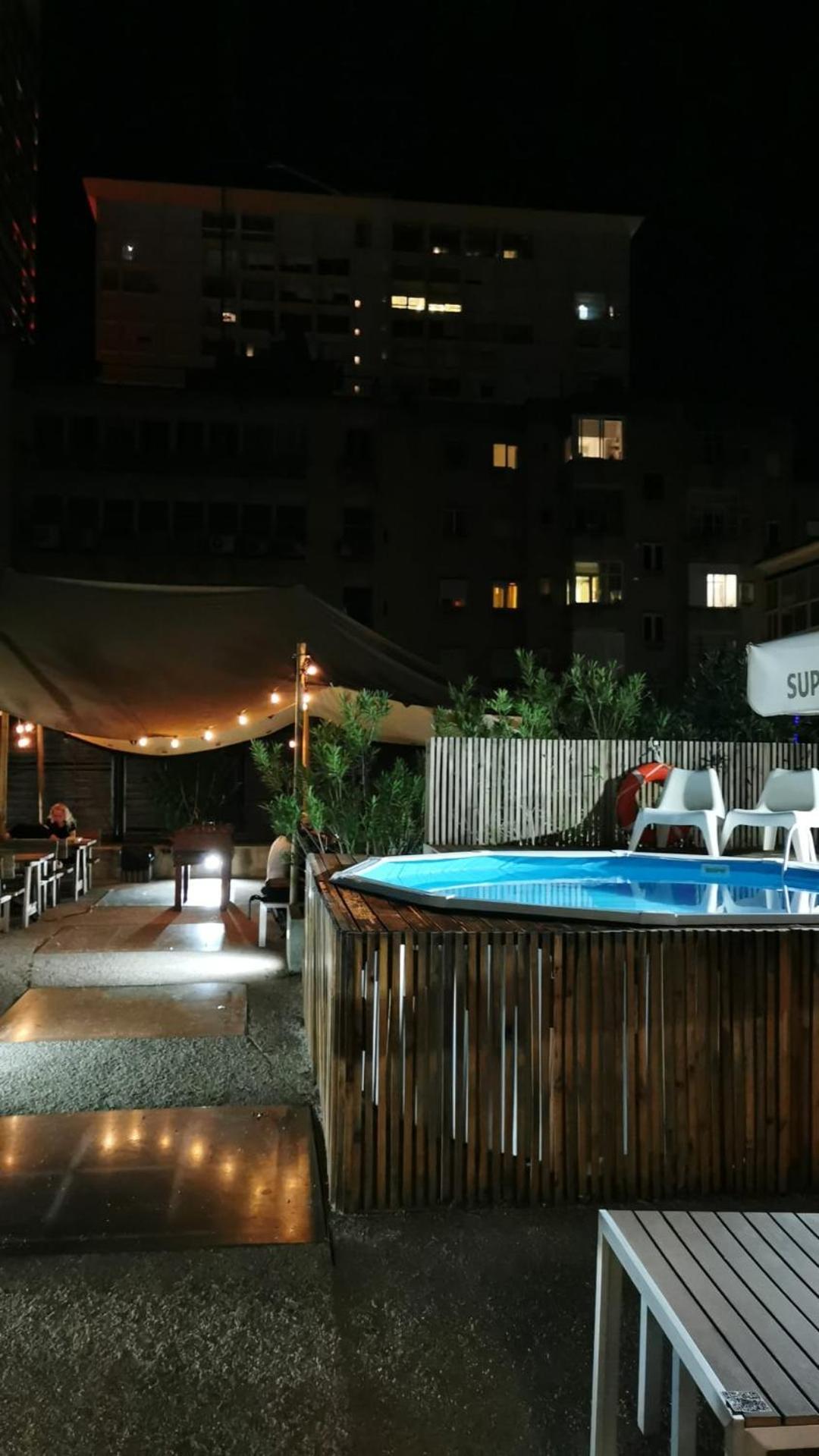 Hostal Wot Nomad *