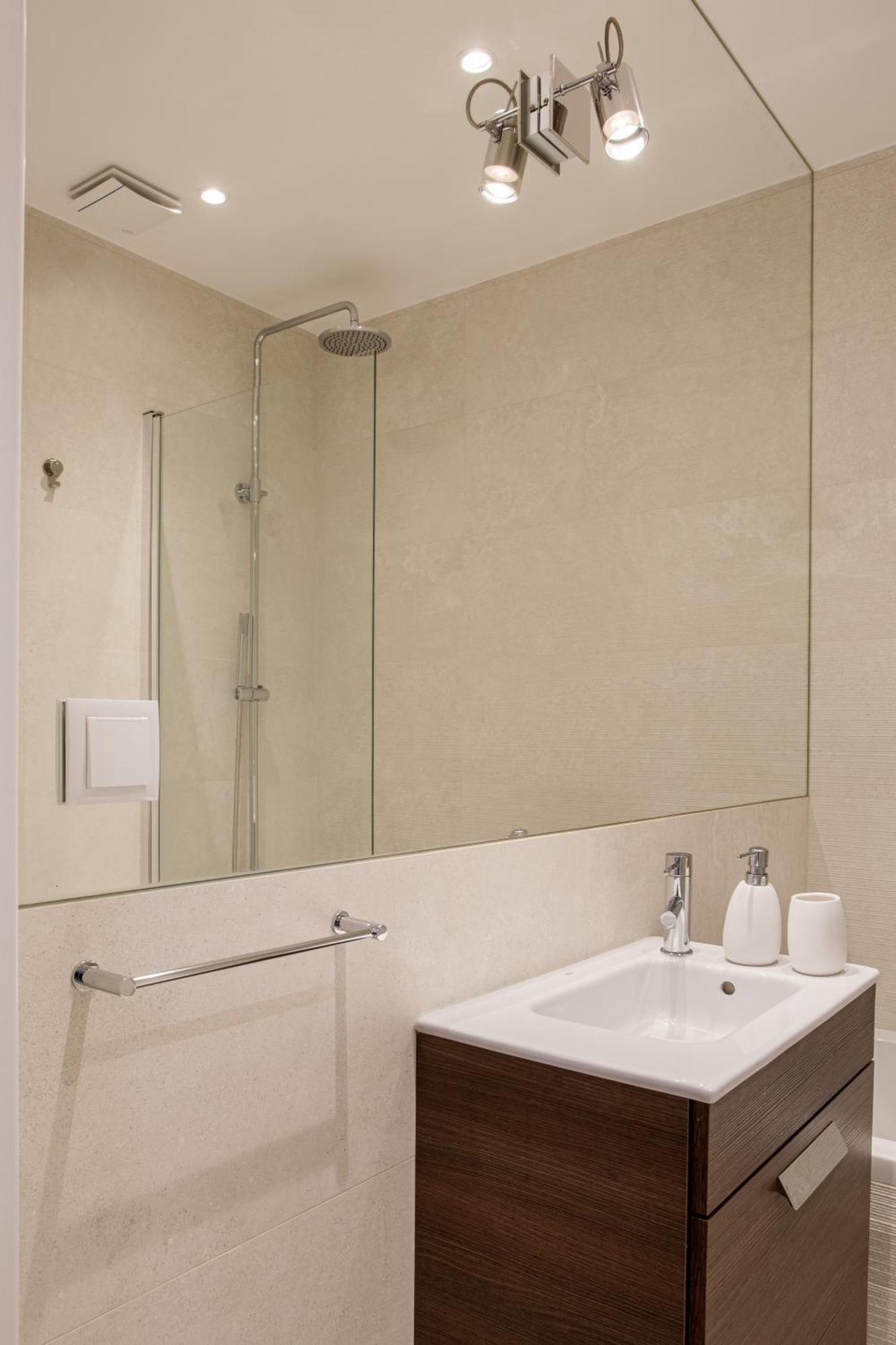 Apartment 3br Duplex With Lift & Ac By Host For Us Lisbon