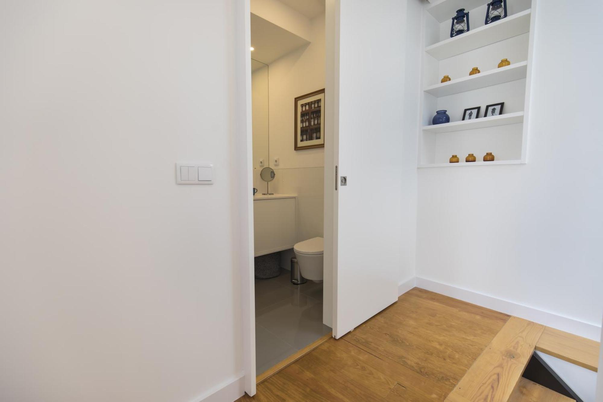 Apartamento Lovely Duplex W Balcony *
