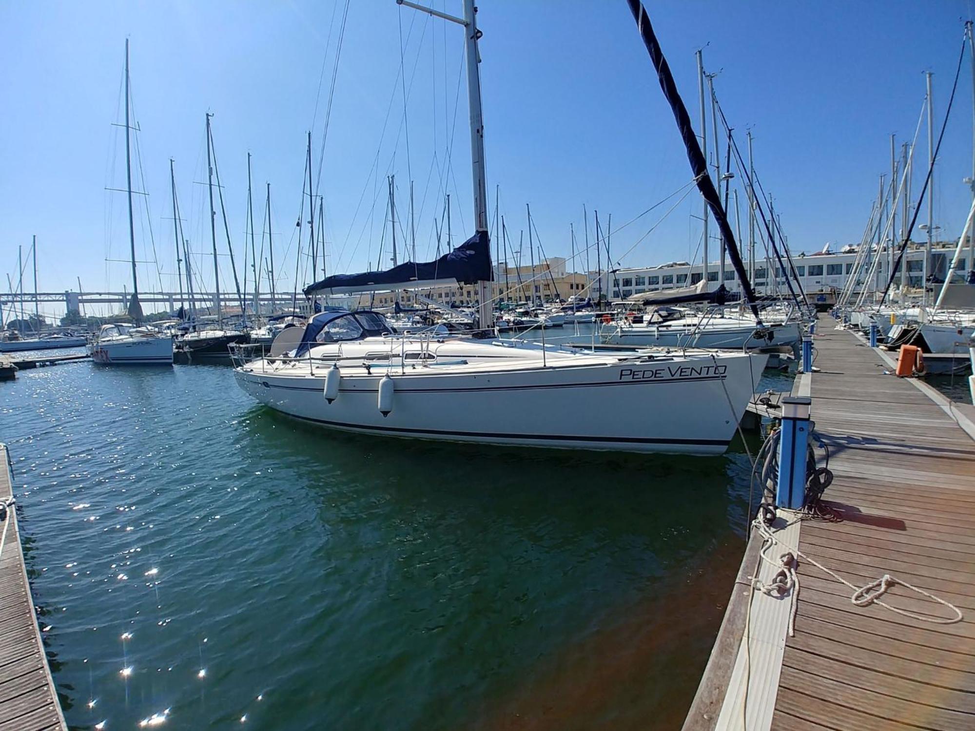Be Local - Sleep Aboard A Sailing Boat In Apartamento Lisboa