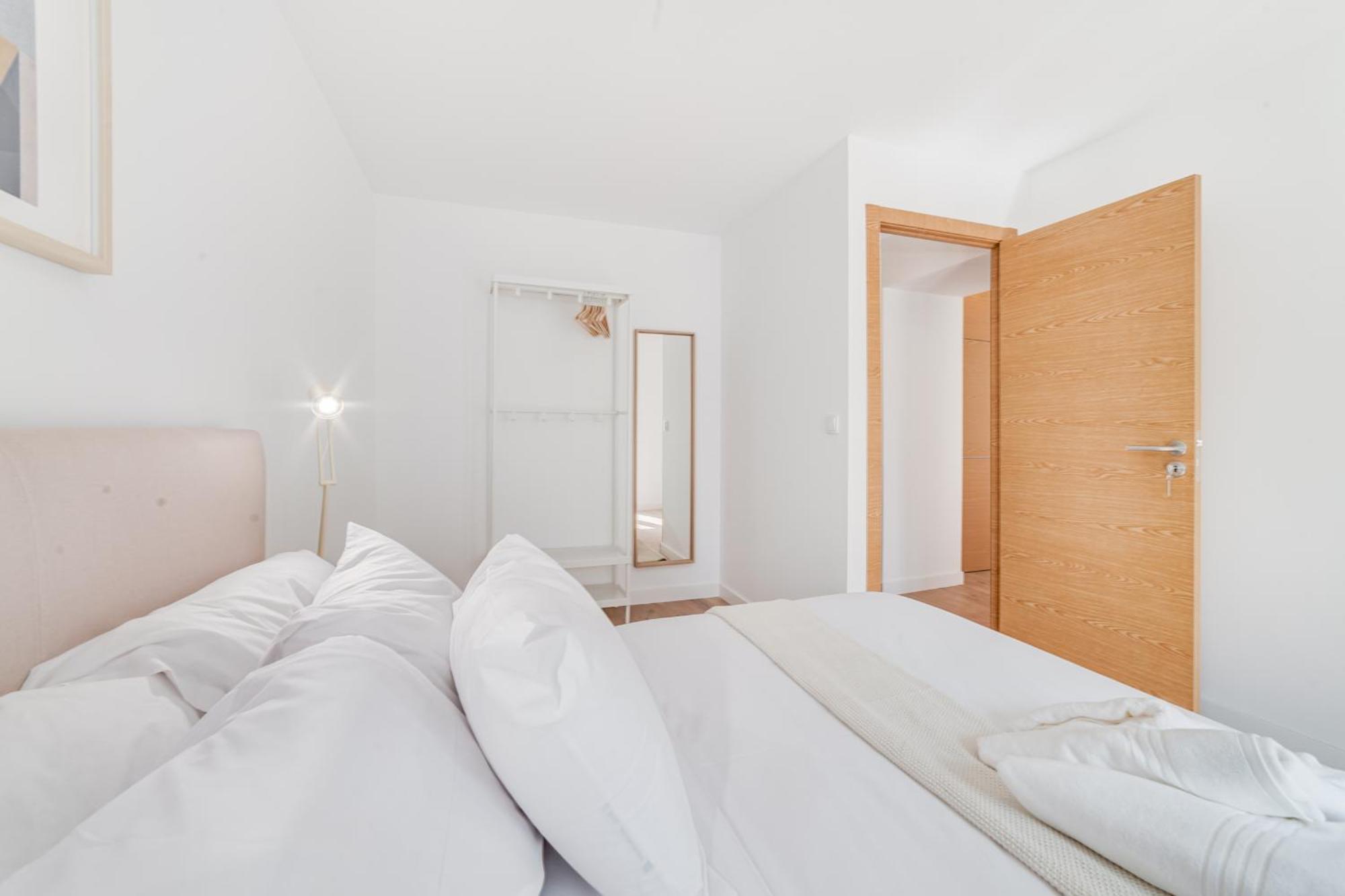 By The River - Alcantara Apartment