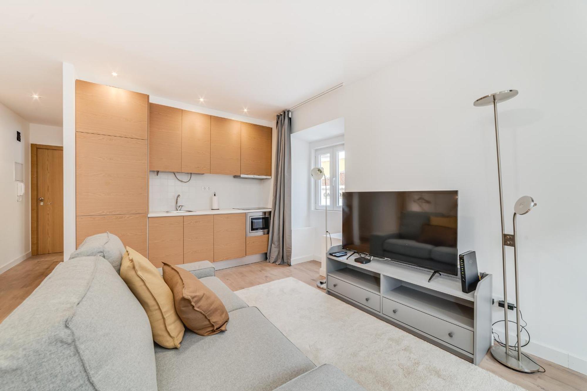 Apartment By The River - Alcantara *