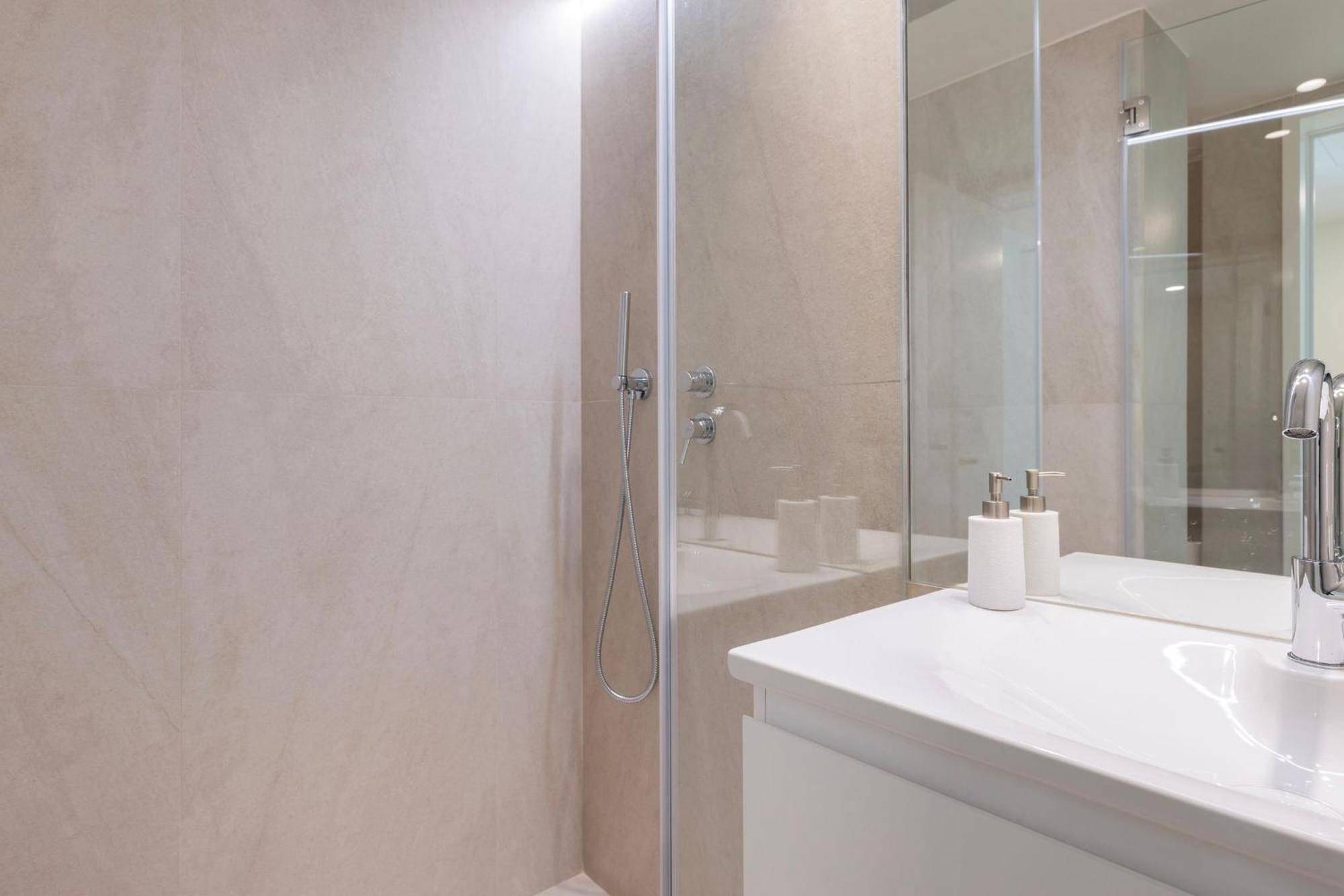 Apartment Ribeira Garden 2bdr By Lovelystay Lisbon