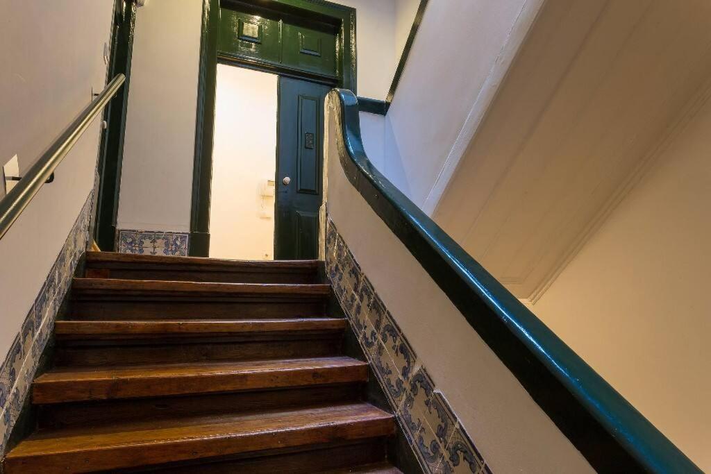 Chiado - In *
