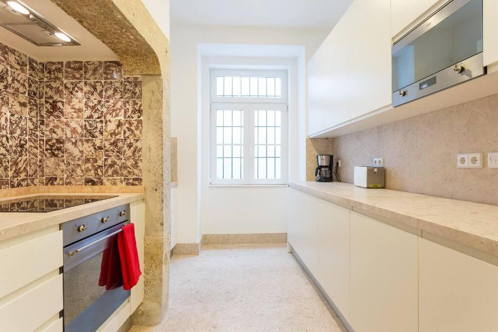 Apartamento Chiado - In *