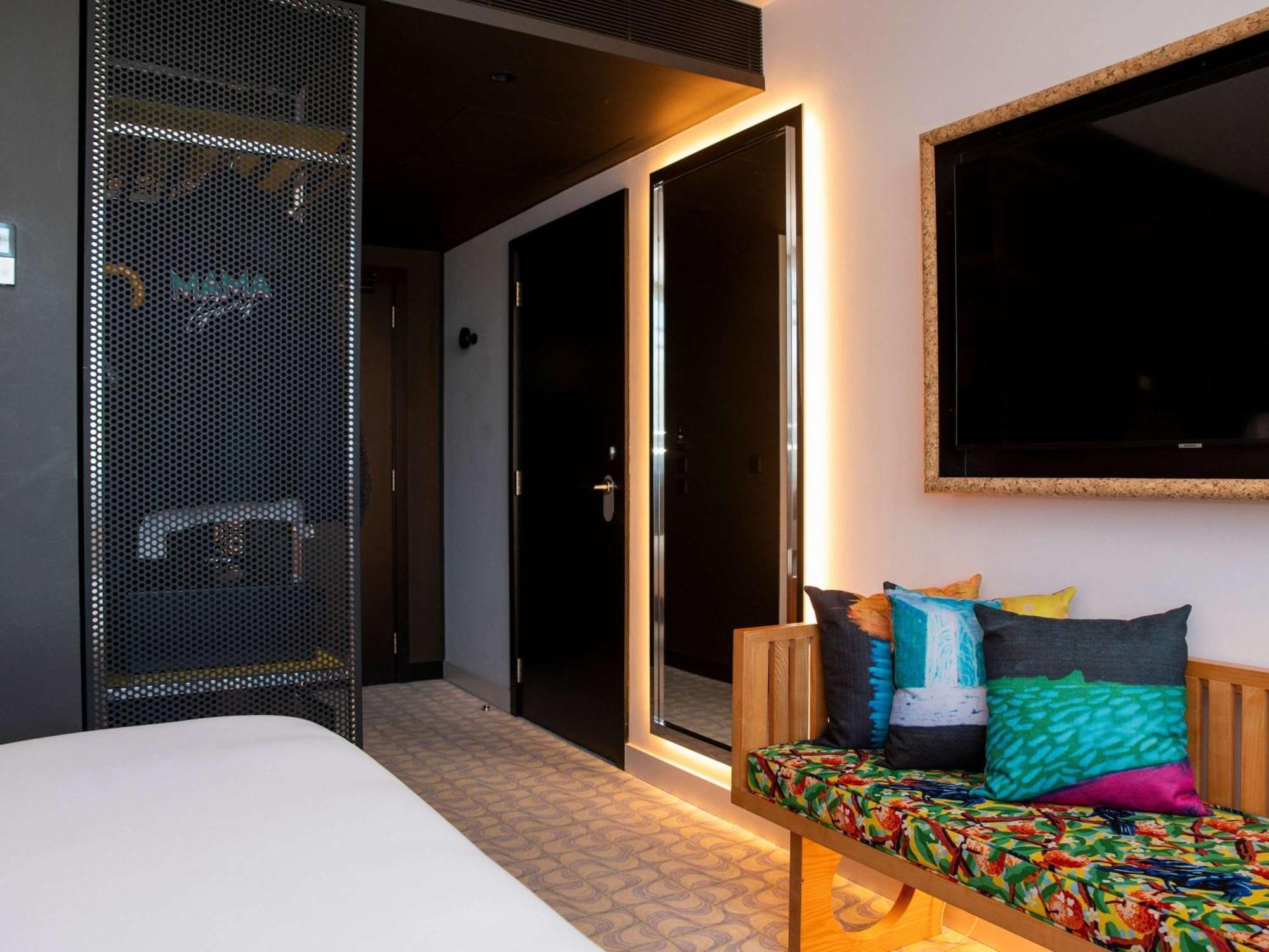Mama Shelter Hotel