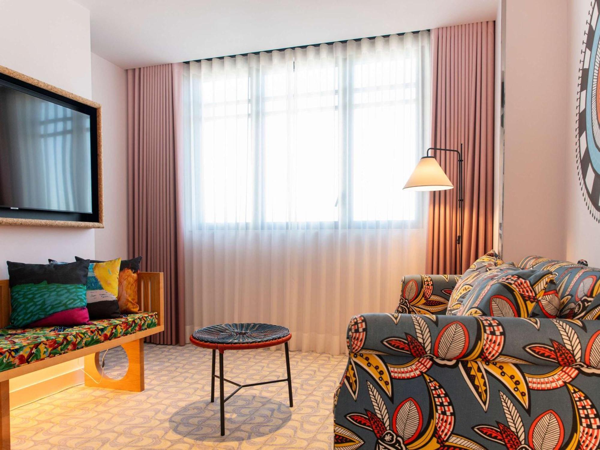 Hotel Mama Shelter 3*