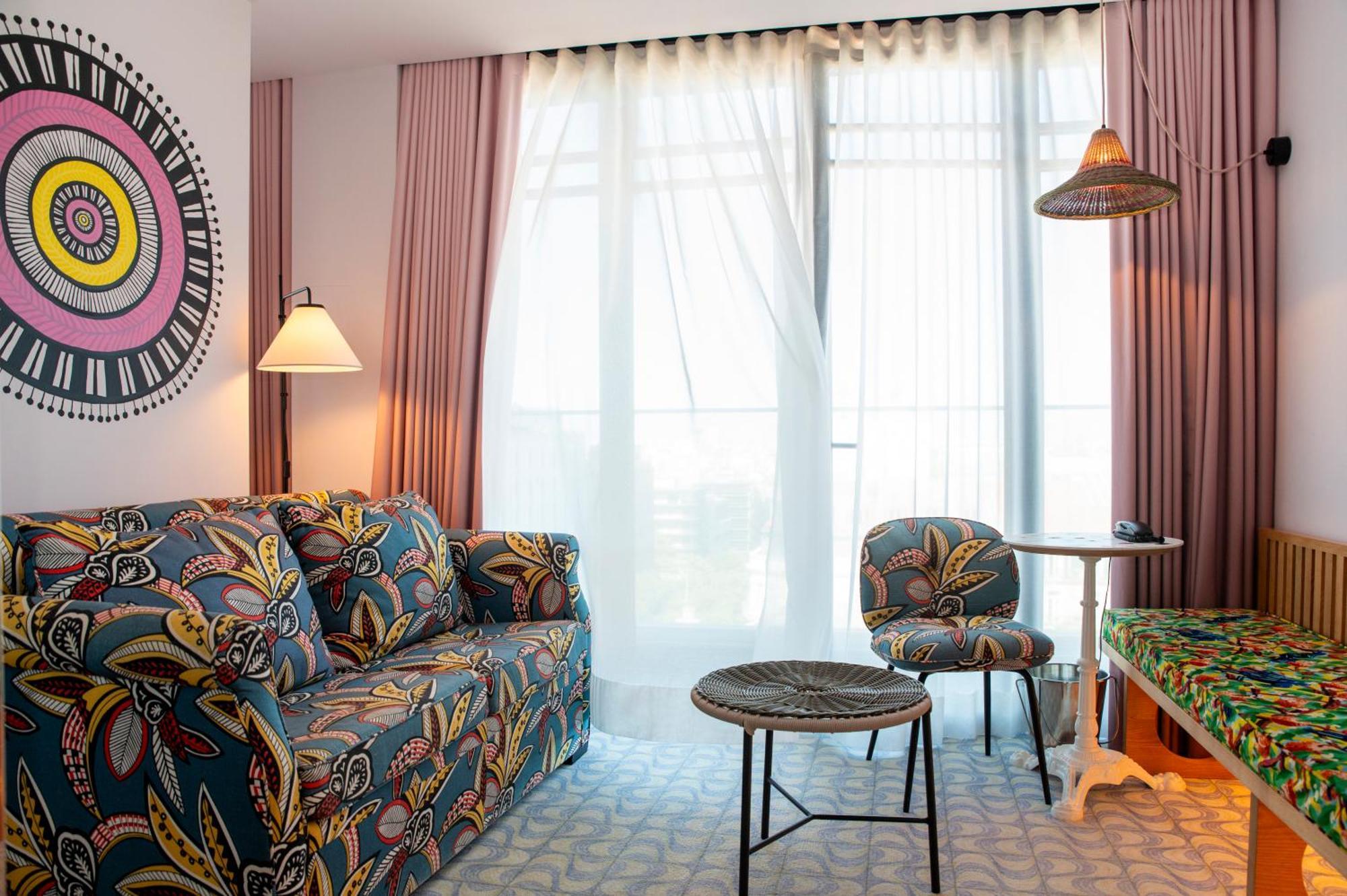 Hotel Mama Shelter 3*