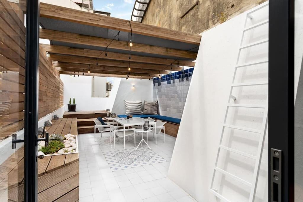 Bica Lux Secret Terrace 2-bedroom * Lisboa