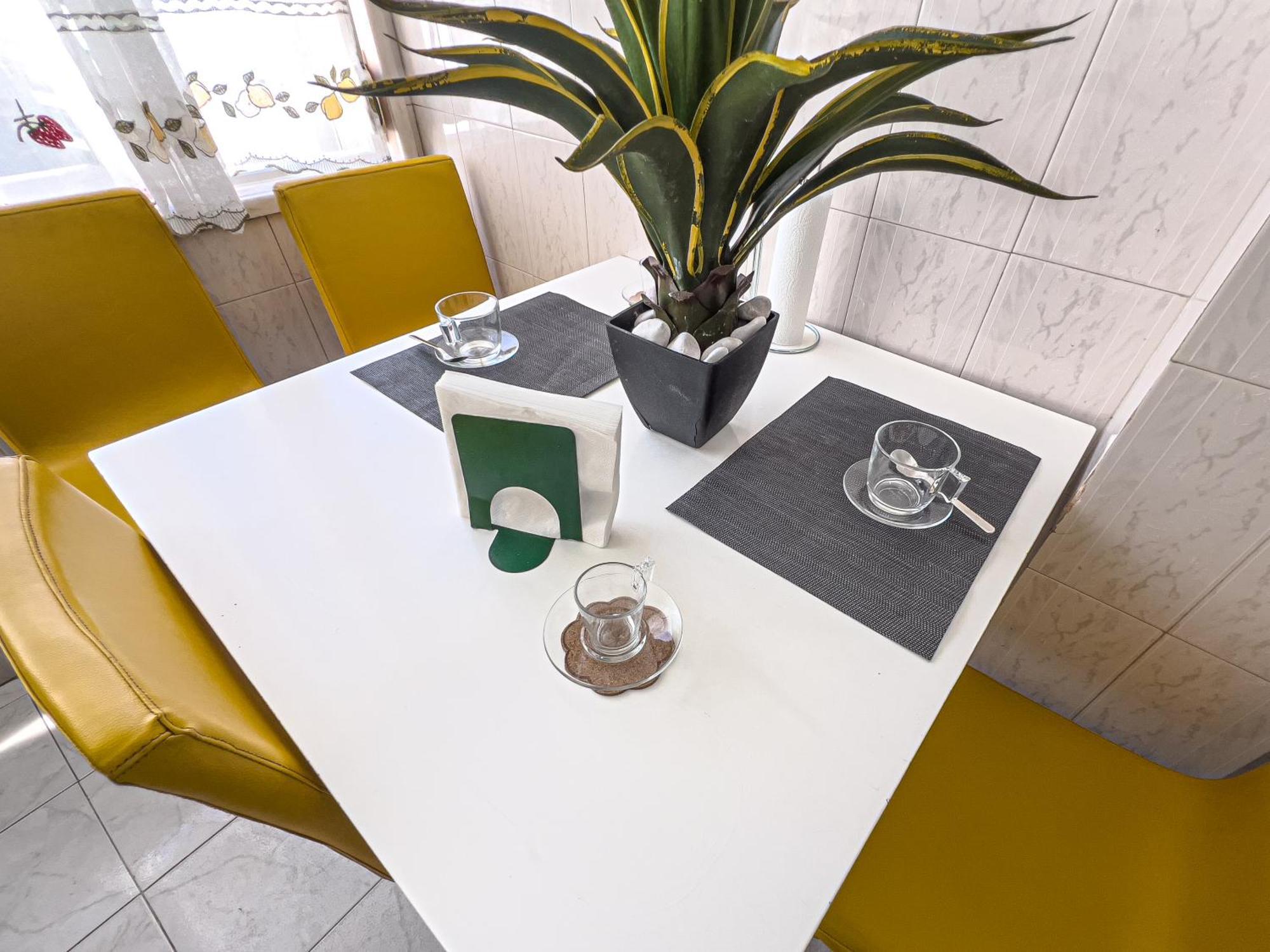 Family-friendly And Cozy 3-bedroom In * Lisbon